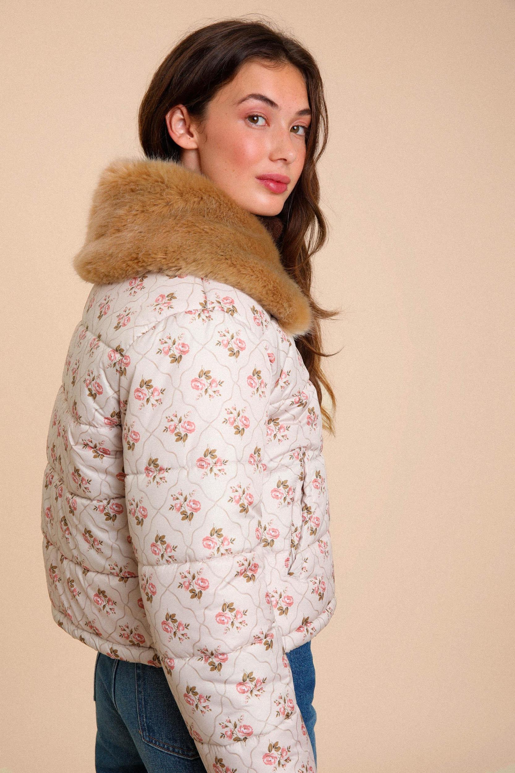DJAMILA puffer coat Product Image