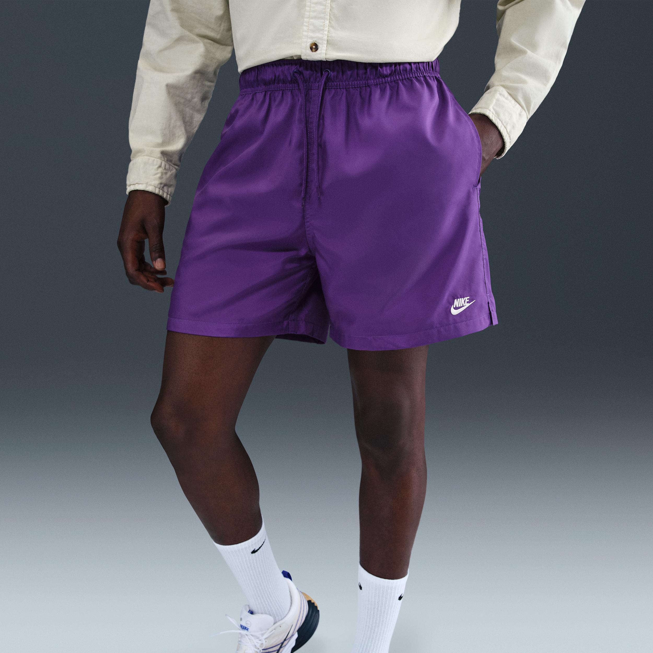 Nike Men's Club Woven Flow Shorts Product Image