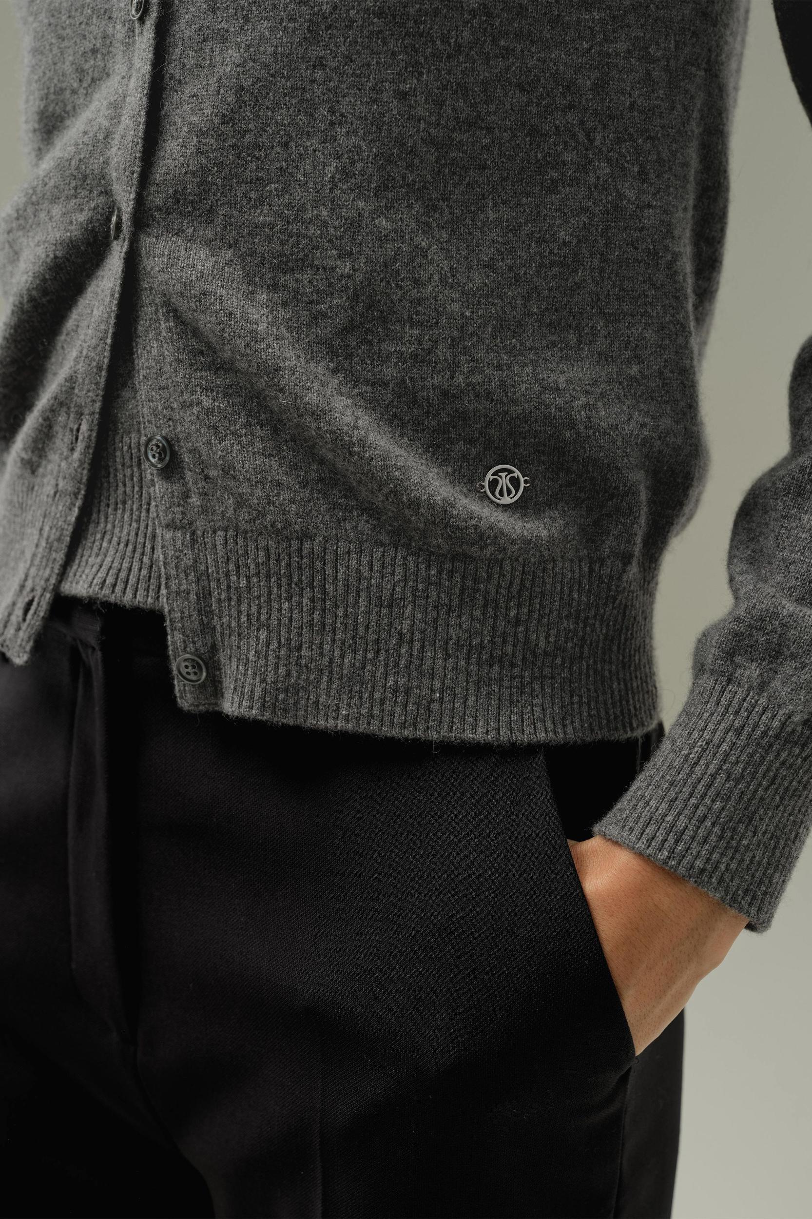 Cashmere Fitted Crew Neck Cardigan Product Image