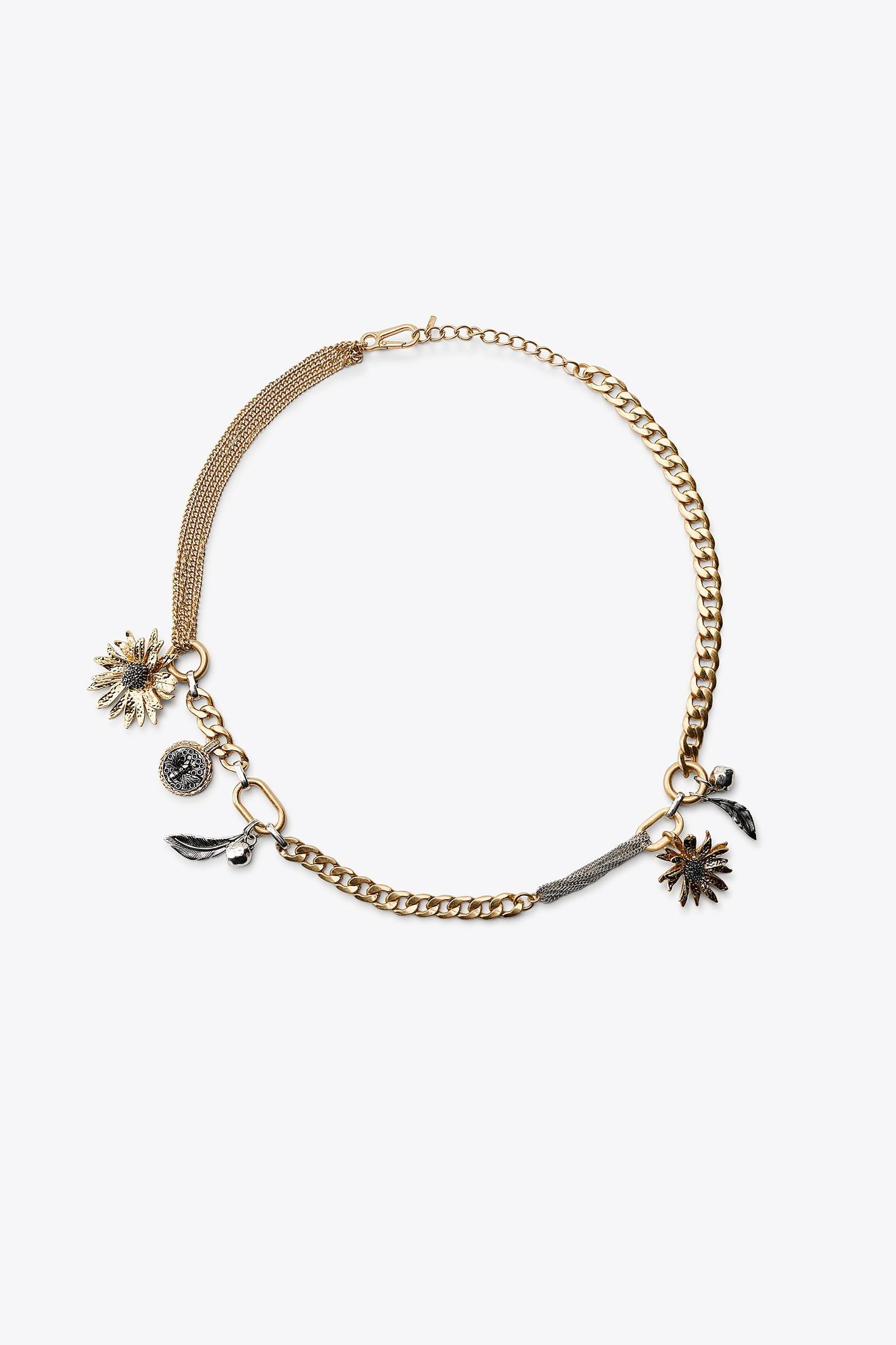 CHARM METAL BELT Product Image