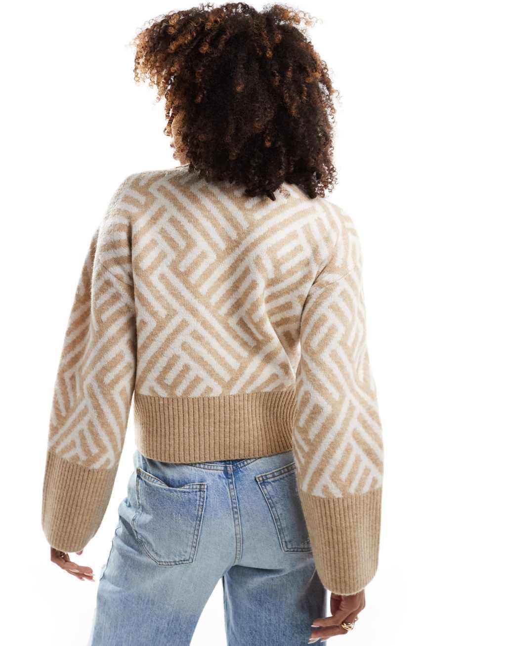 French Connection cropped knit sweater in pattern in cream and taupe Product Image