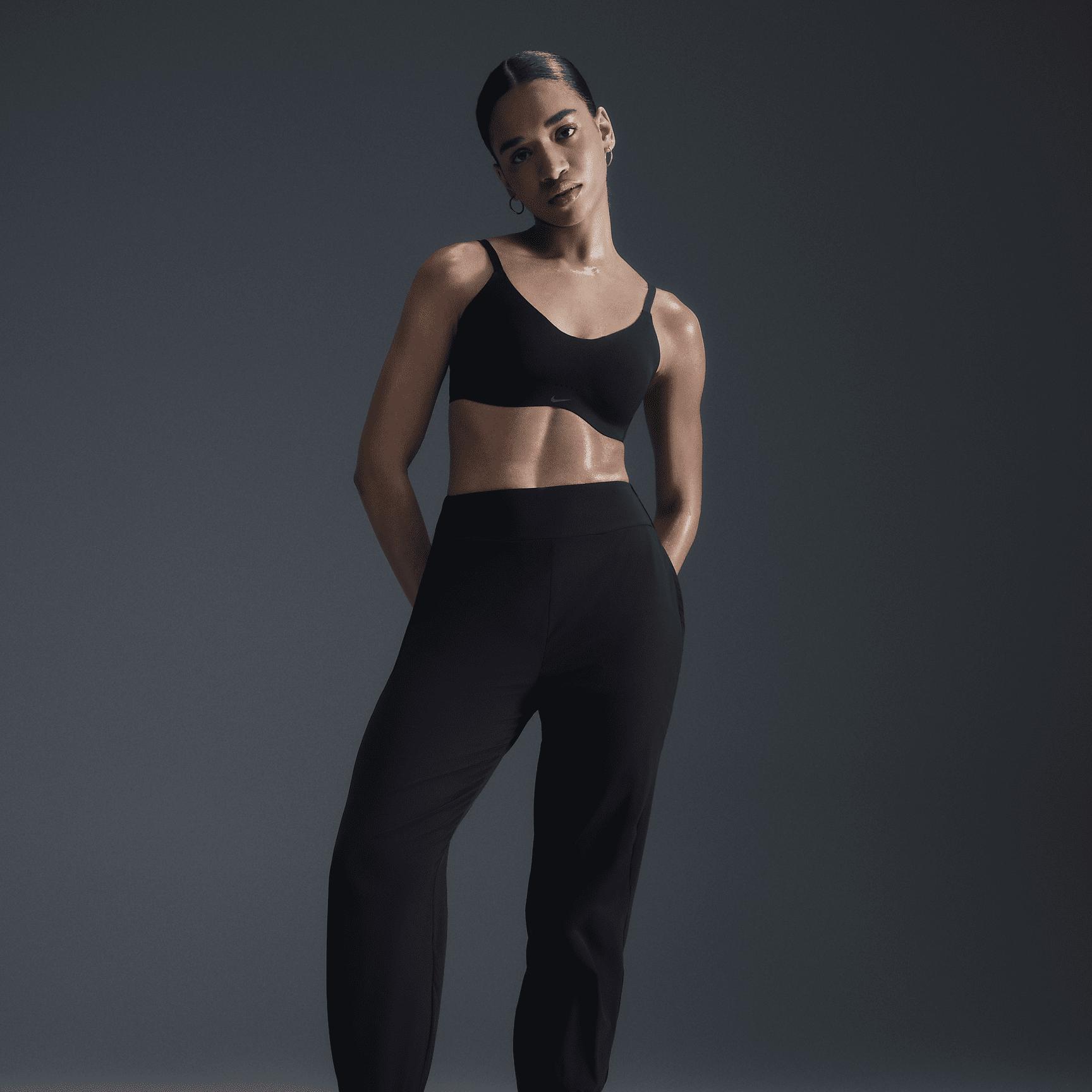 Nike Dri-FIT Bliss Women's Mid-Rise 7/8 Joggers Product Image