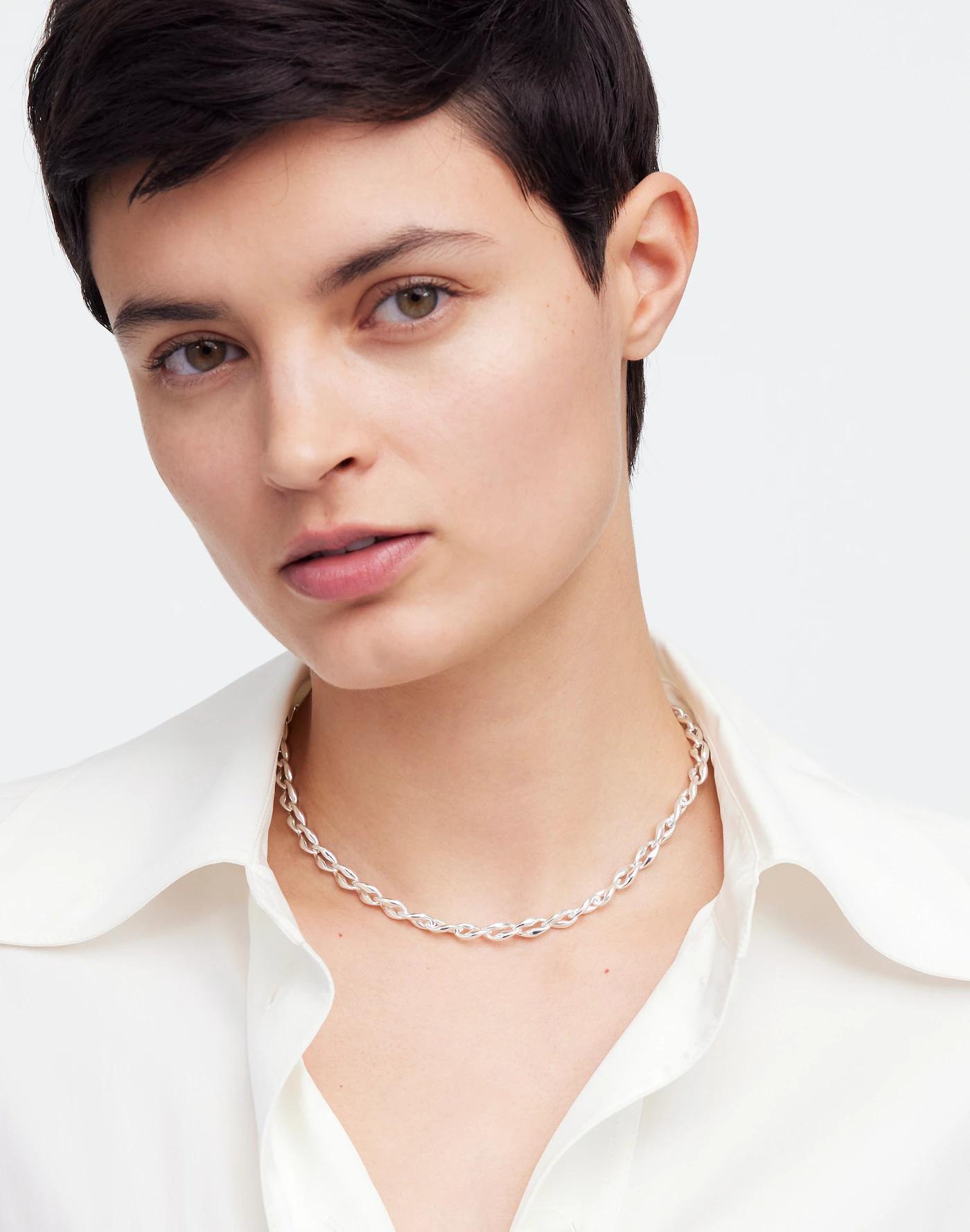 Chunky Chain Necklace Product Image
