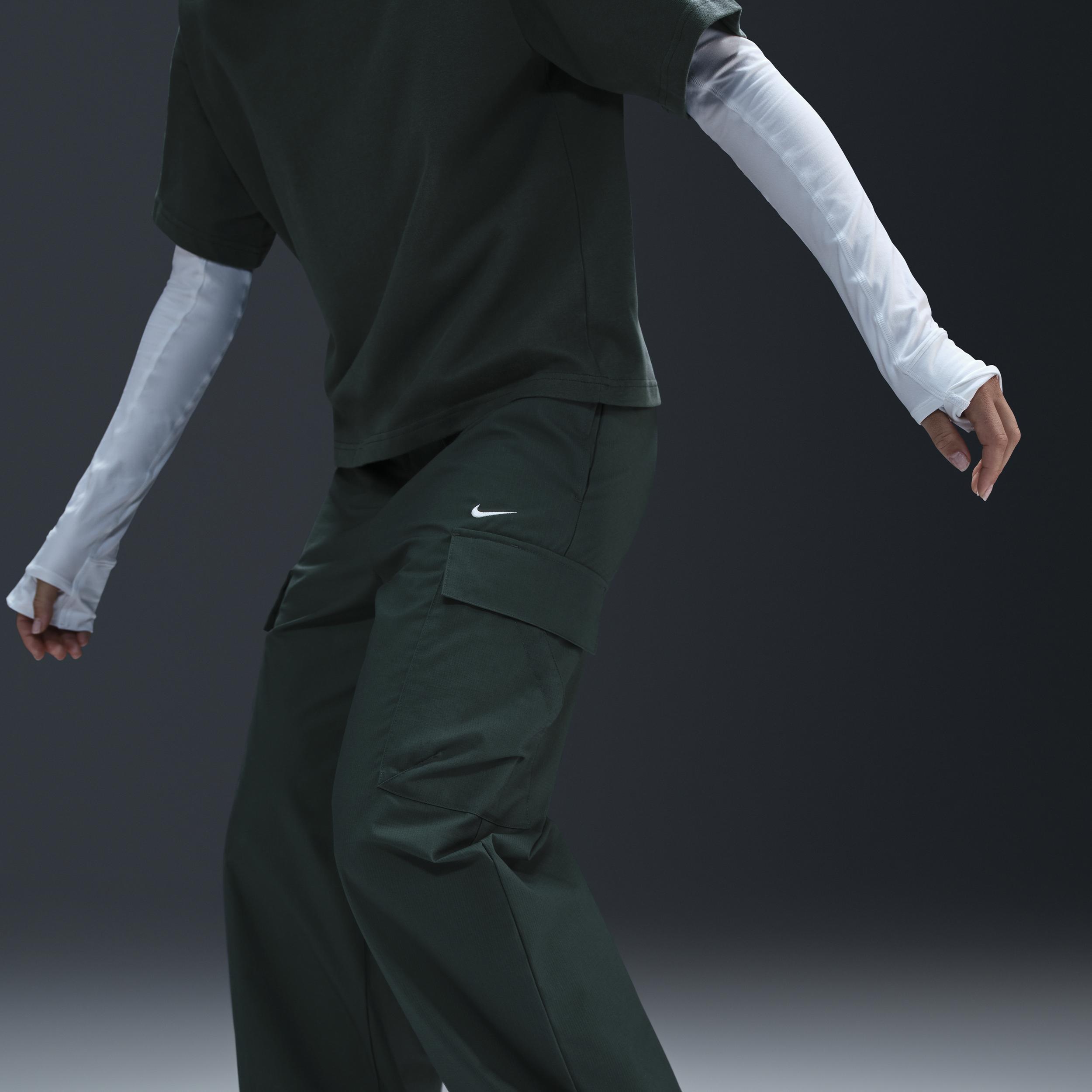 Nike Sportswear Everything Wovens Women's Mid-Rise Cargo Pants Product Image