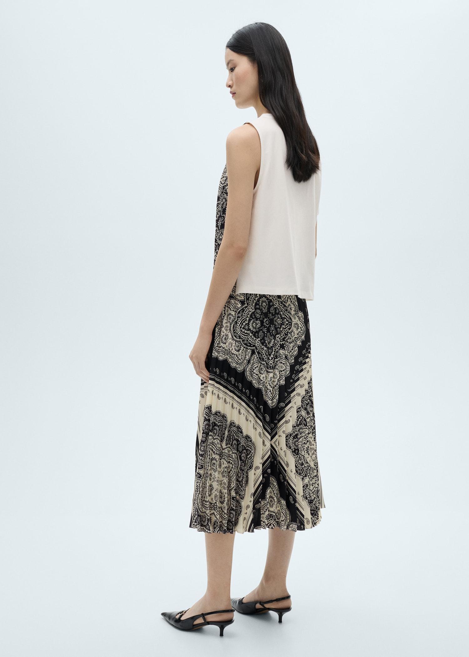 Paisley-print pleated skirt - Women | MANGO USA Product Image