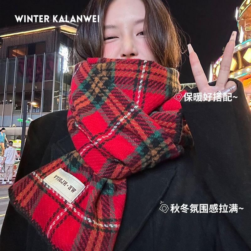 Lettering Applique Plaid Shawl Product Image