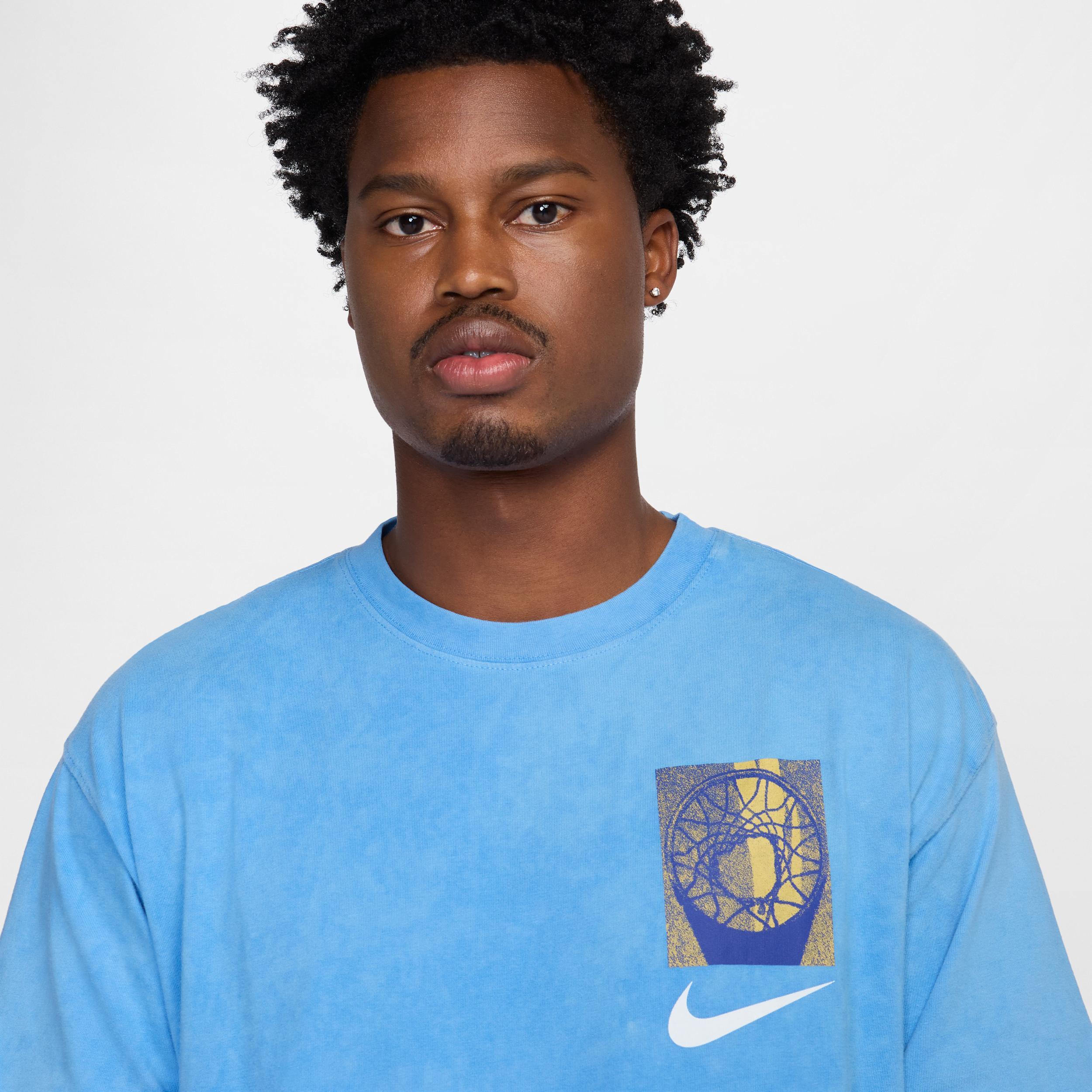 Nike Men's Max90 Basketball T-Shirt Product Image