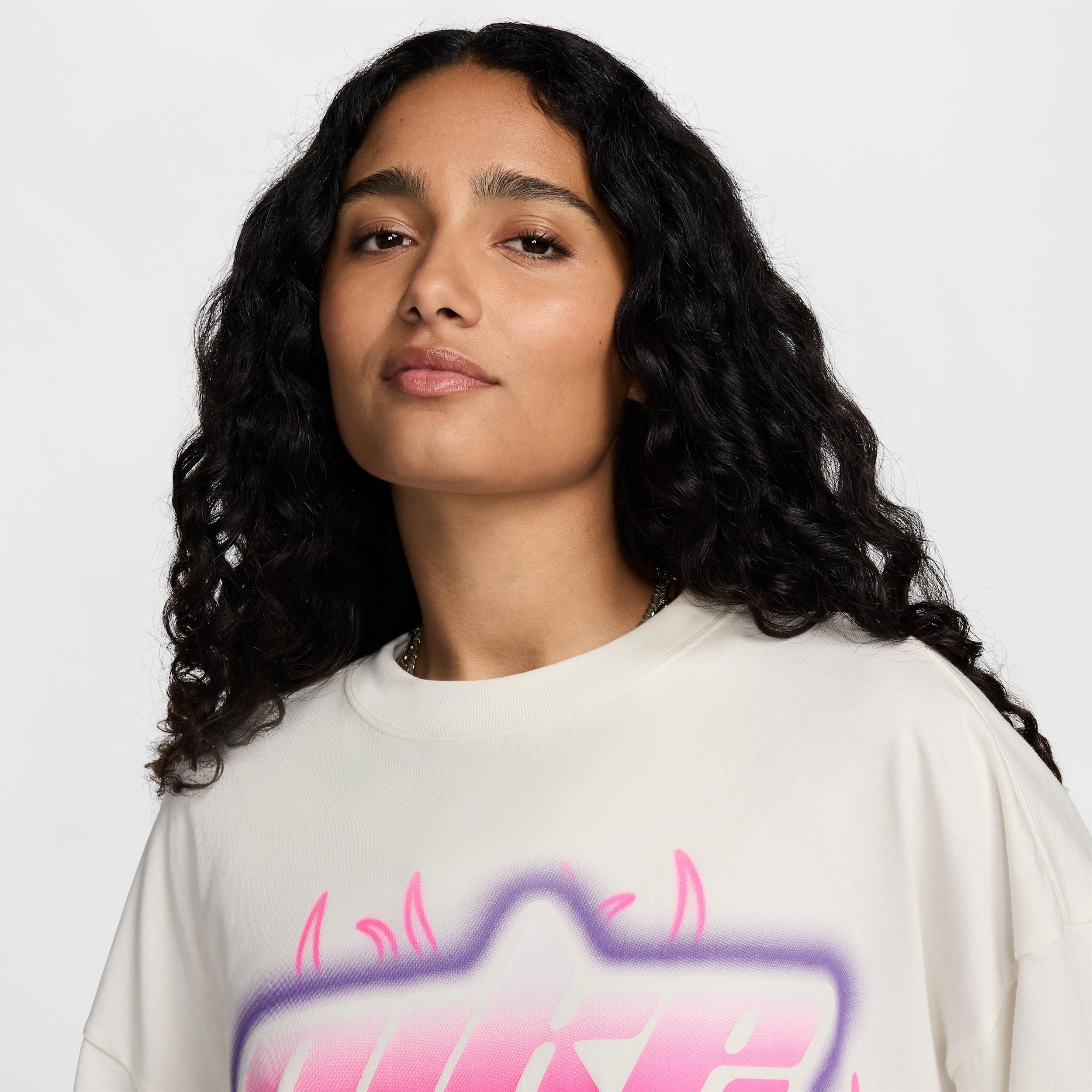 Nike Sportswear Women's Oversized Graphic T-Shirt Product Image