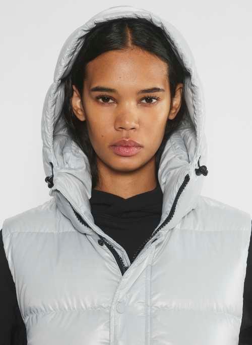 the super puff™ vest Product Image
