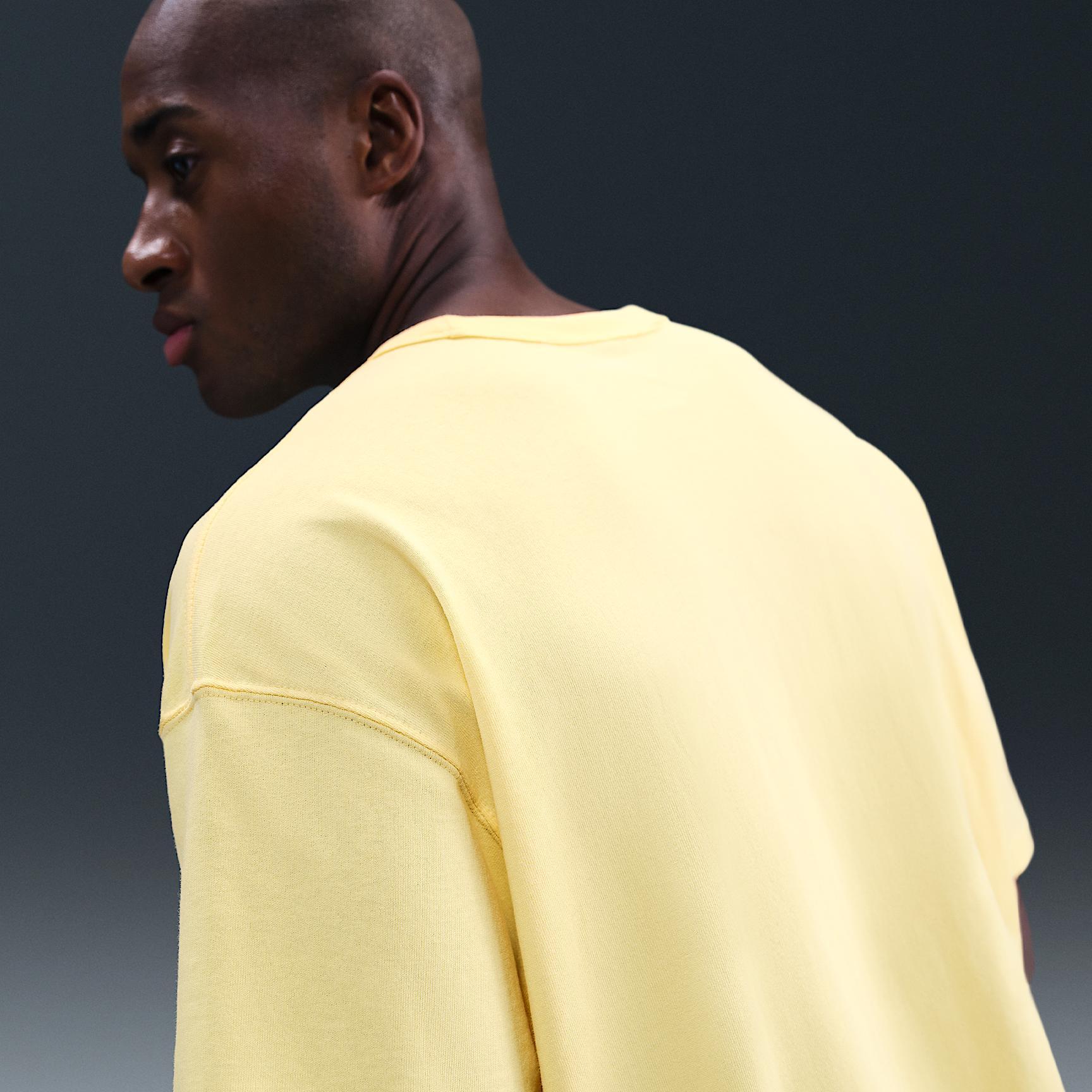 Men's Nike Sportswear Premium Essentials T-Shirt Product Image