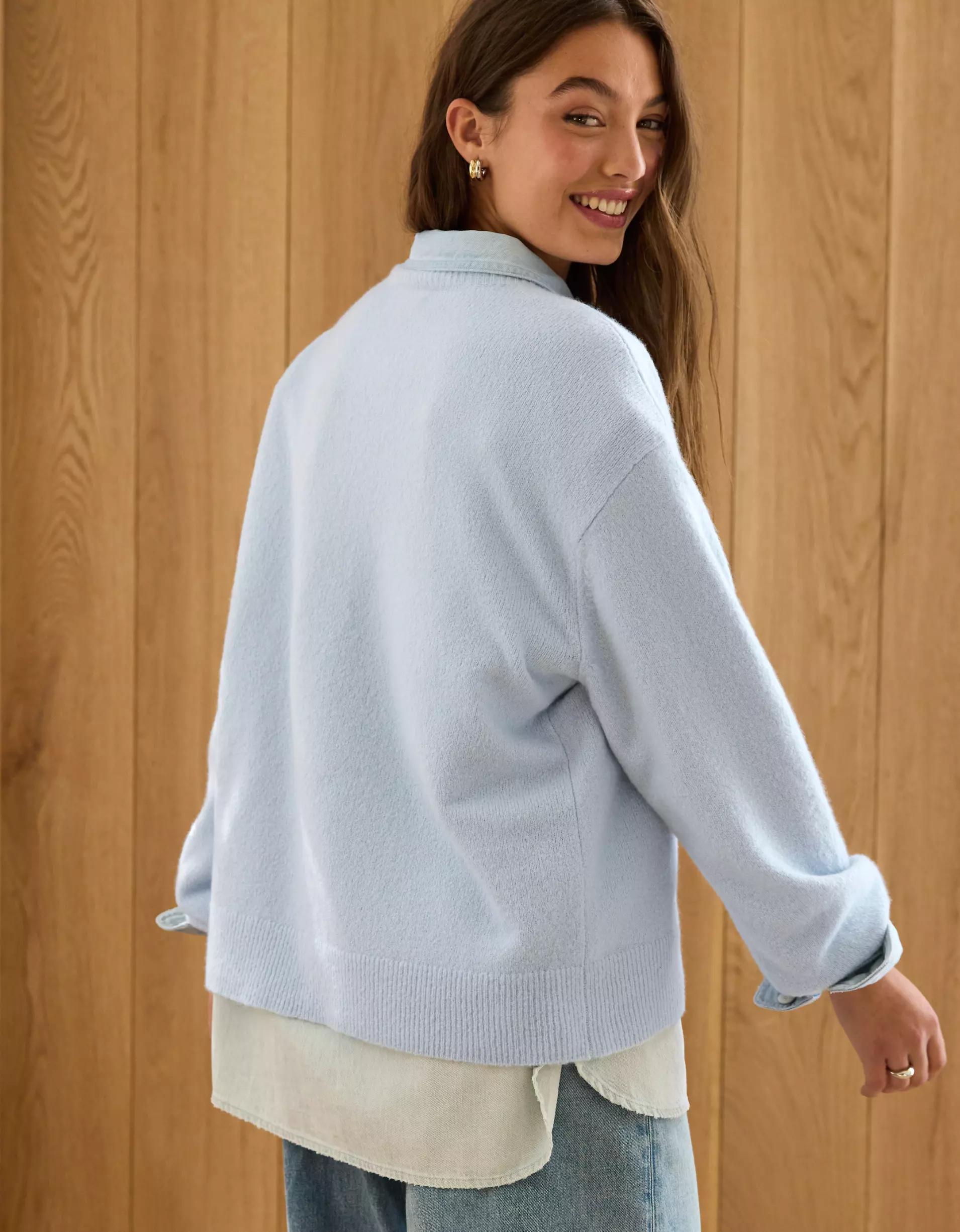 AE77 Premium Cashmere-Blend Crew Neck Boyfriend Sweater Product Image