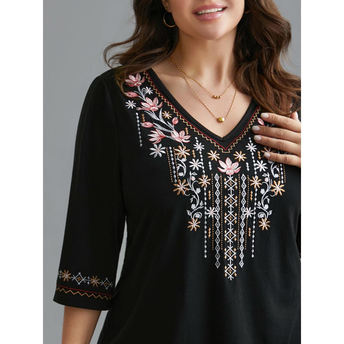 Plus Size Floral Embroidered V-Neck T-shirt Black Women Elegant Embroidered Natural Flowers V-neck Everyday T-shirts BloomChic 18-20/2X Product Image