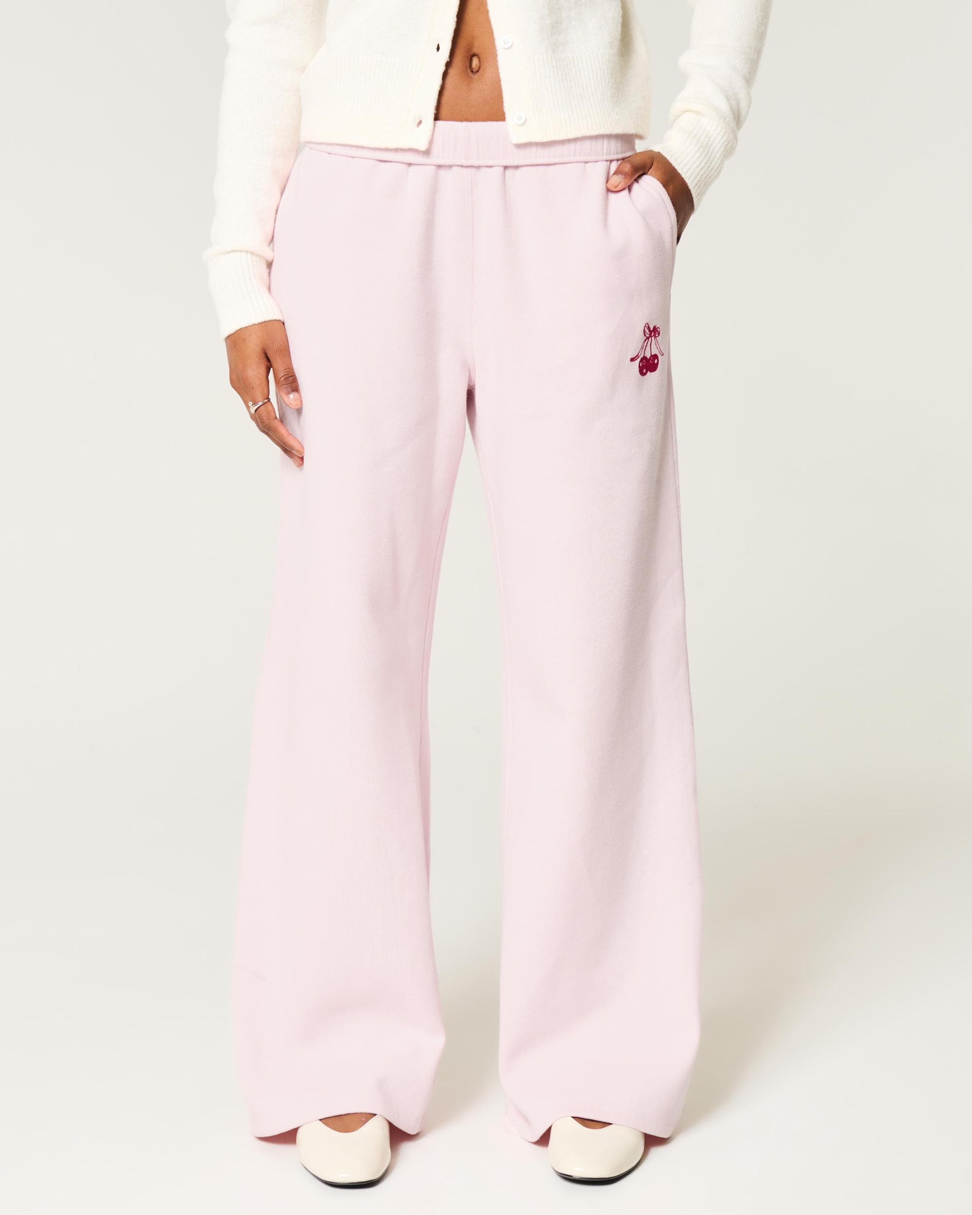 Heart Graphic Wide-Leg Sweatpants Product Image