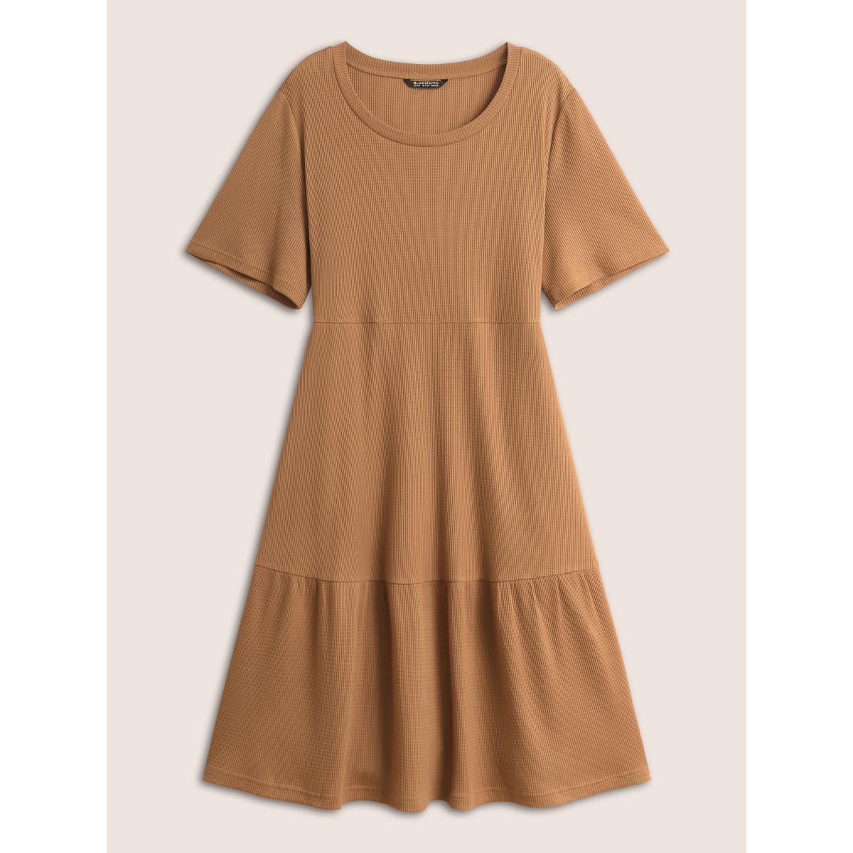 Plus Size Waffle Knit Pocket Patchwork Hem Dress Tan Women Basics Non Round Neck Short sleeve Curvy Midi Dress BloomChic 18-20/2X Product Image