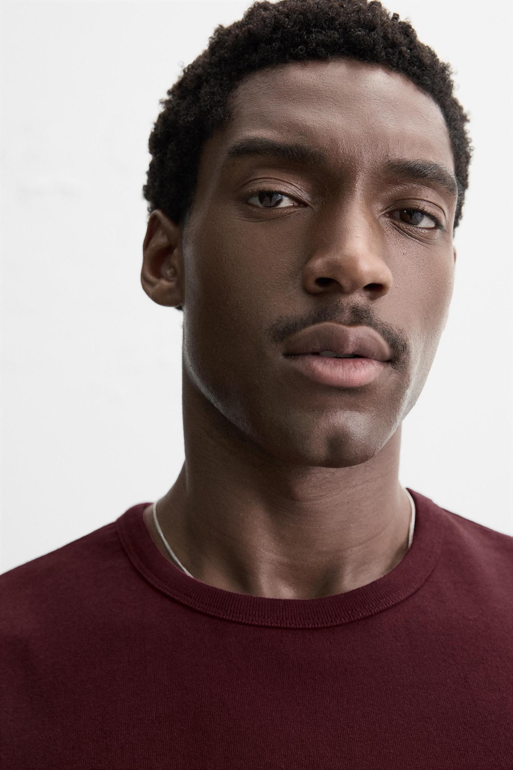 HEAVY WEIGHT T-SHIRT Product Image