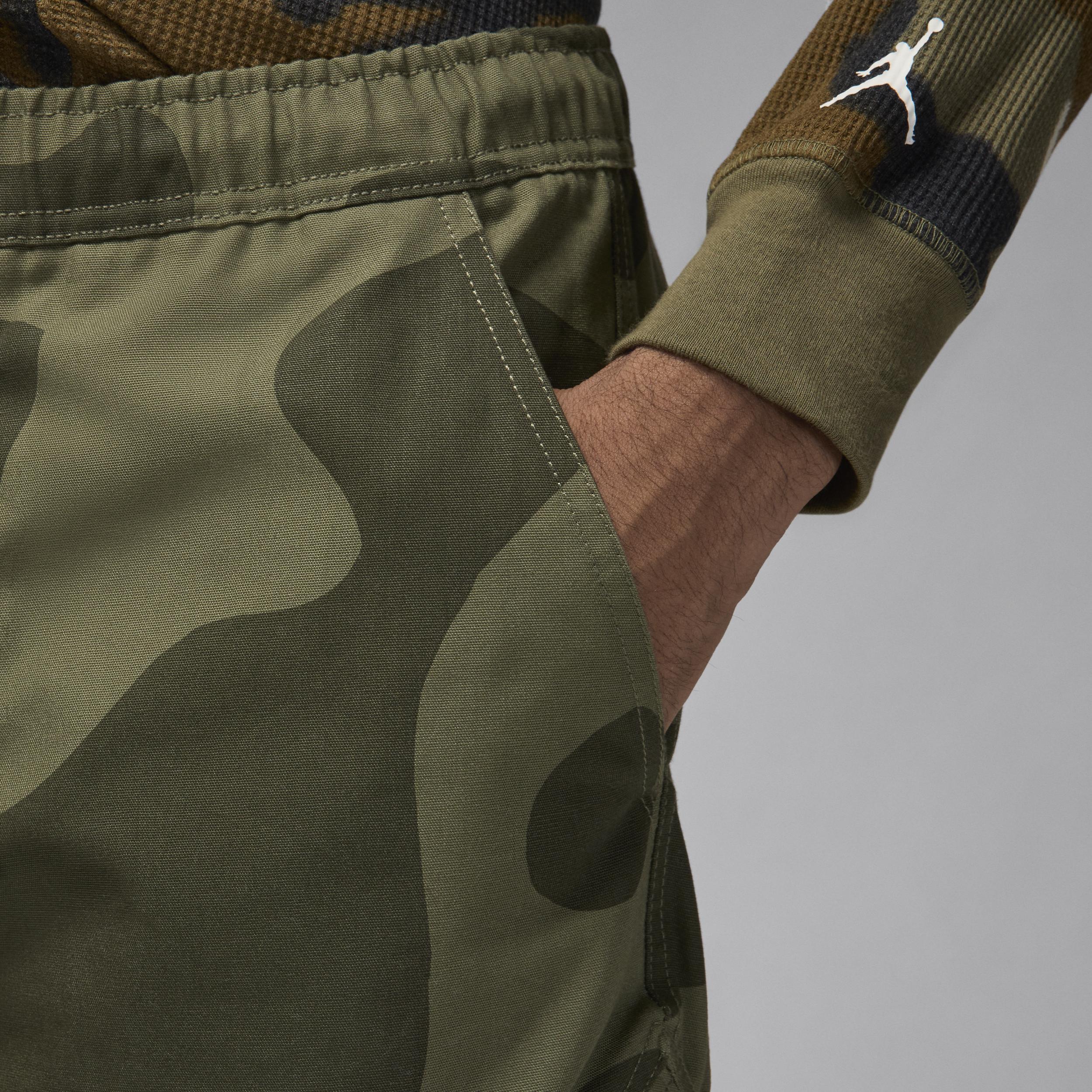 Jordan Essentials Chicago Men's Pants Product Image