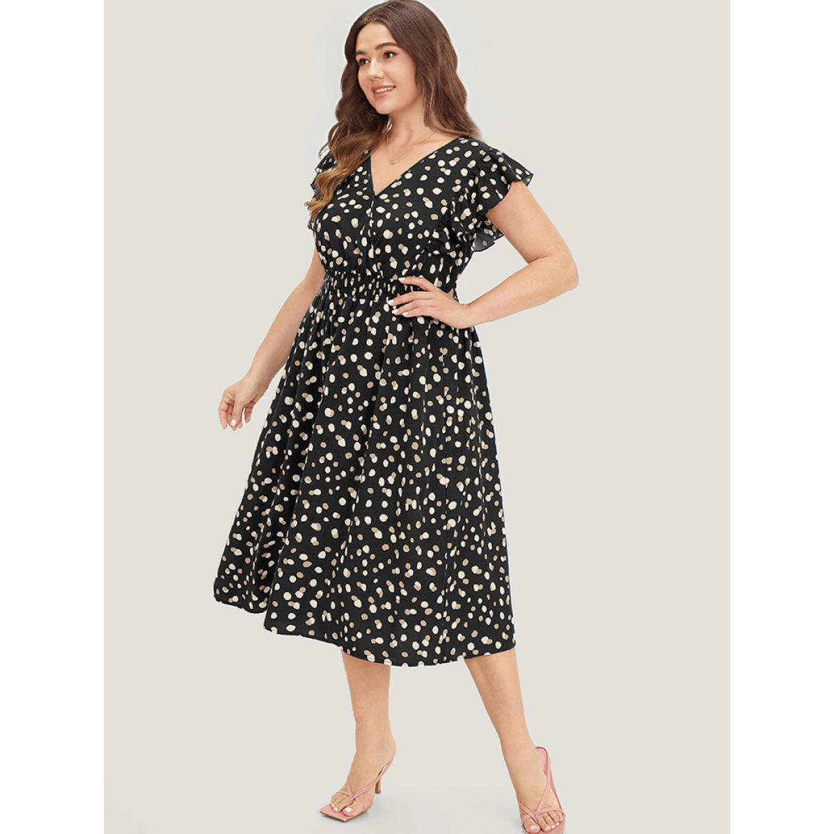 Plus Size Allover Print Pocket Wrap Flutter Cap Sleeve Dress Black Women Office Wrap V-neck Sleeveless Curvy Midi Dress BloomChic 22-24/3X Product Image