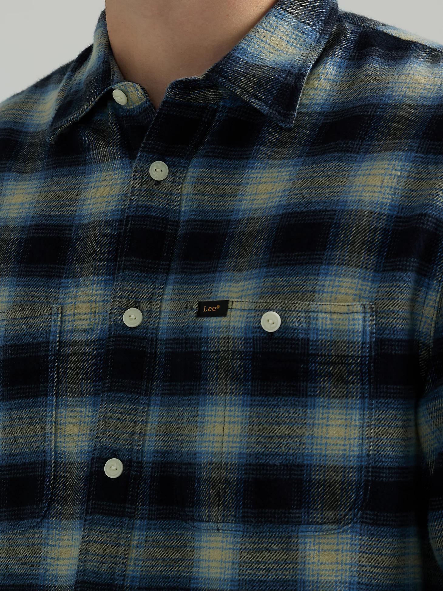 Men's Relaxed Fit 2.0 Worker Shirt | Men's Tops & Tees | Lee® Product Image