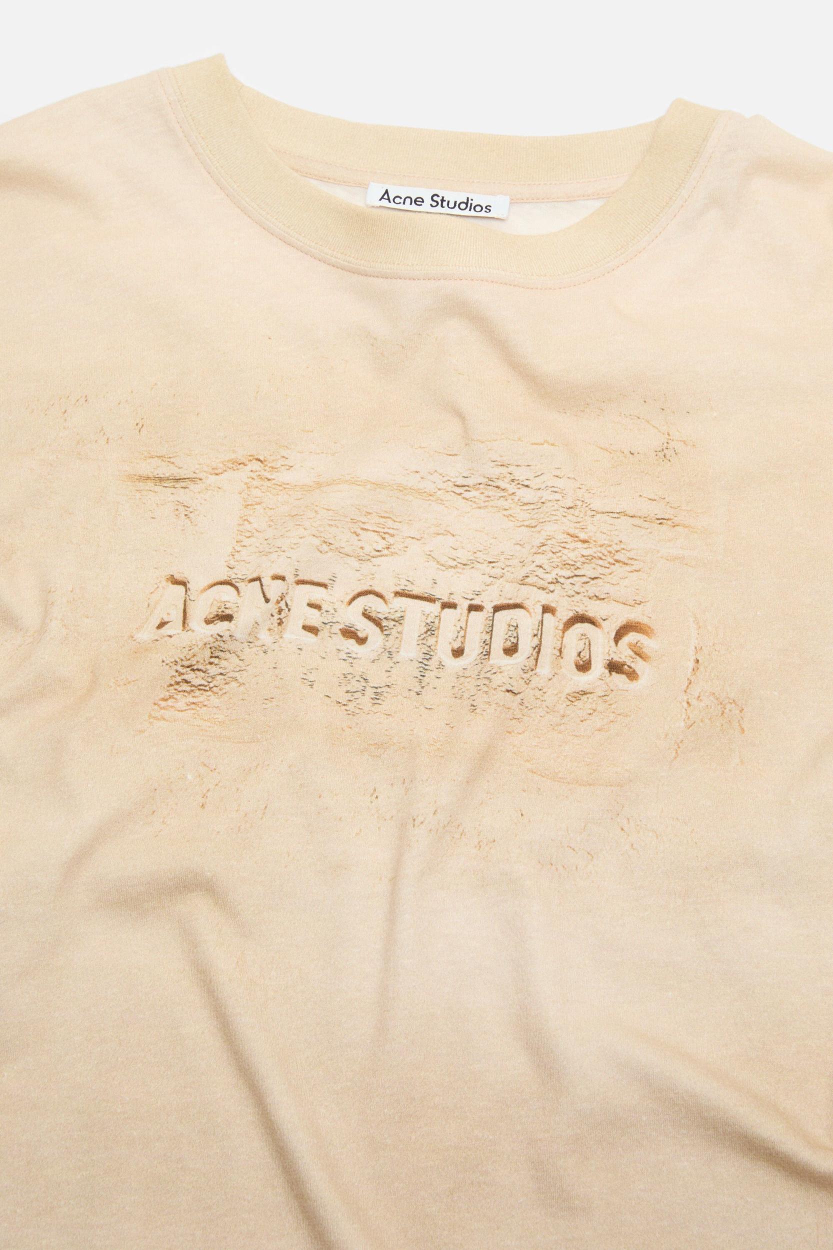 Long sleeve logo t-shirt Product Image