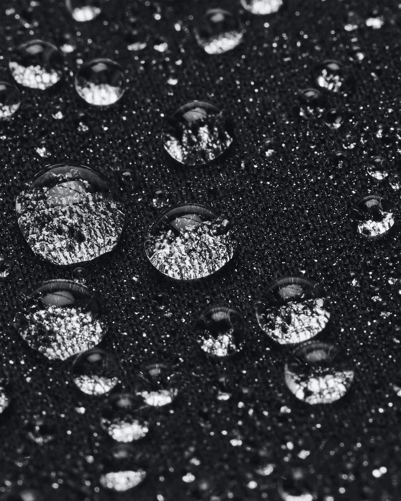 Men's UA Storm Armour Fleece® Hoodie Product Image
