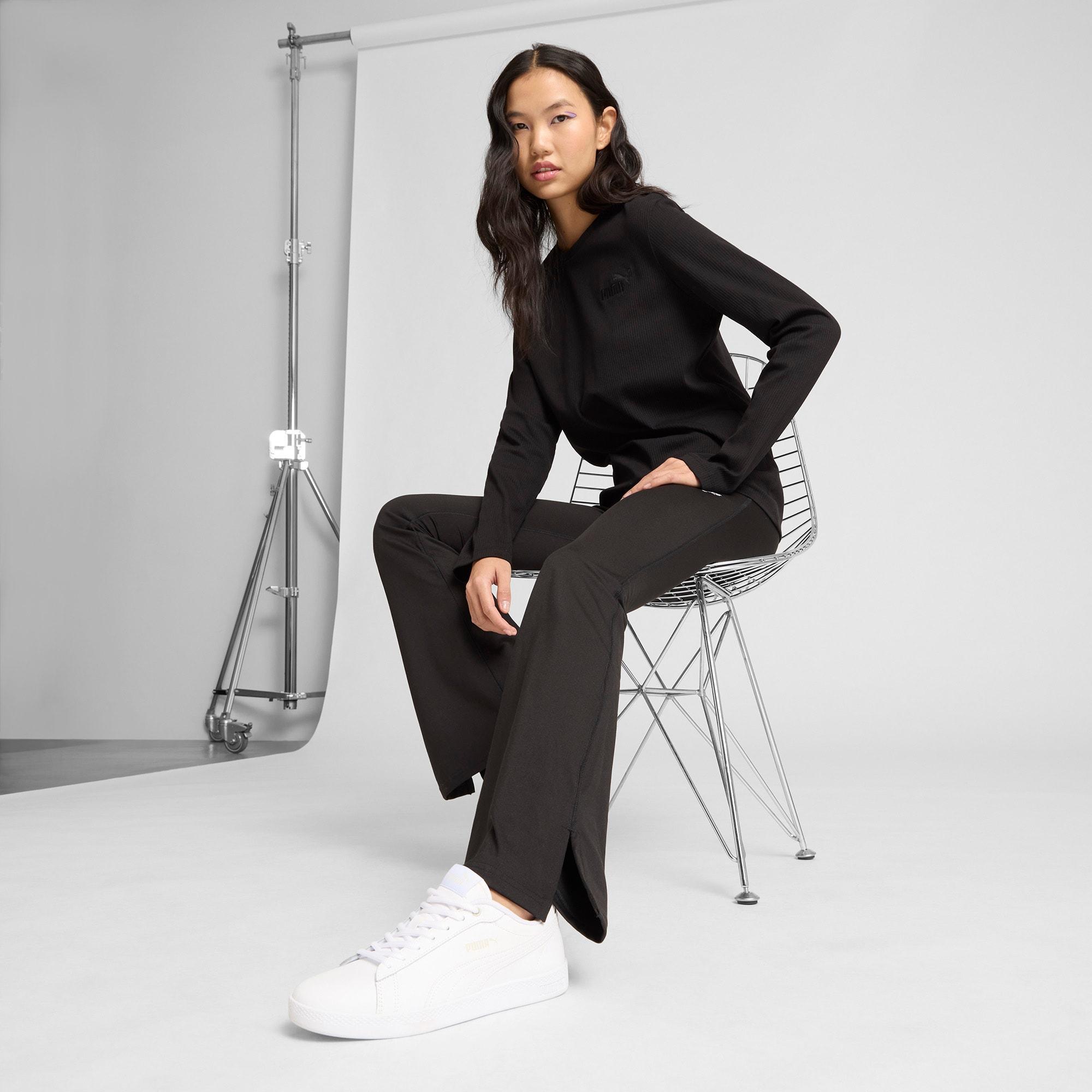 PUMA ESS Script Women's Flarred Leggings Product Image
