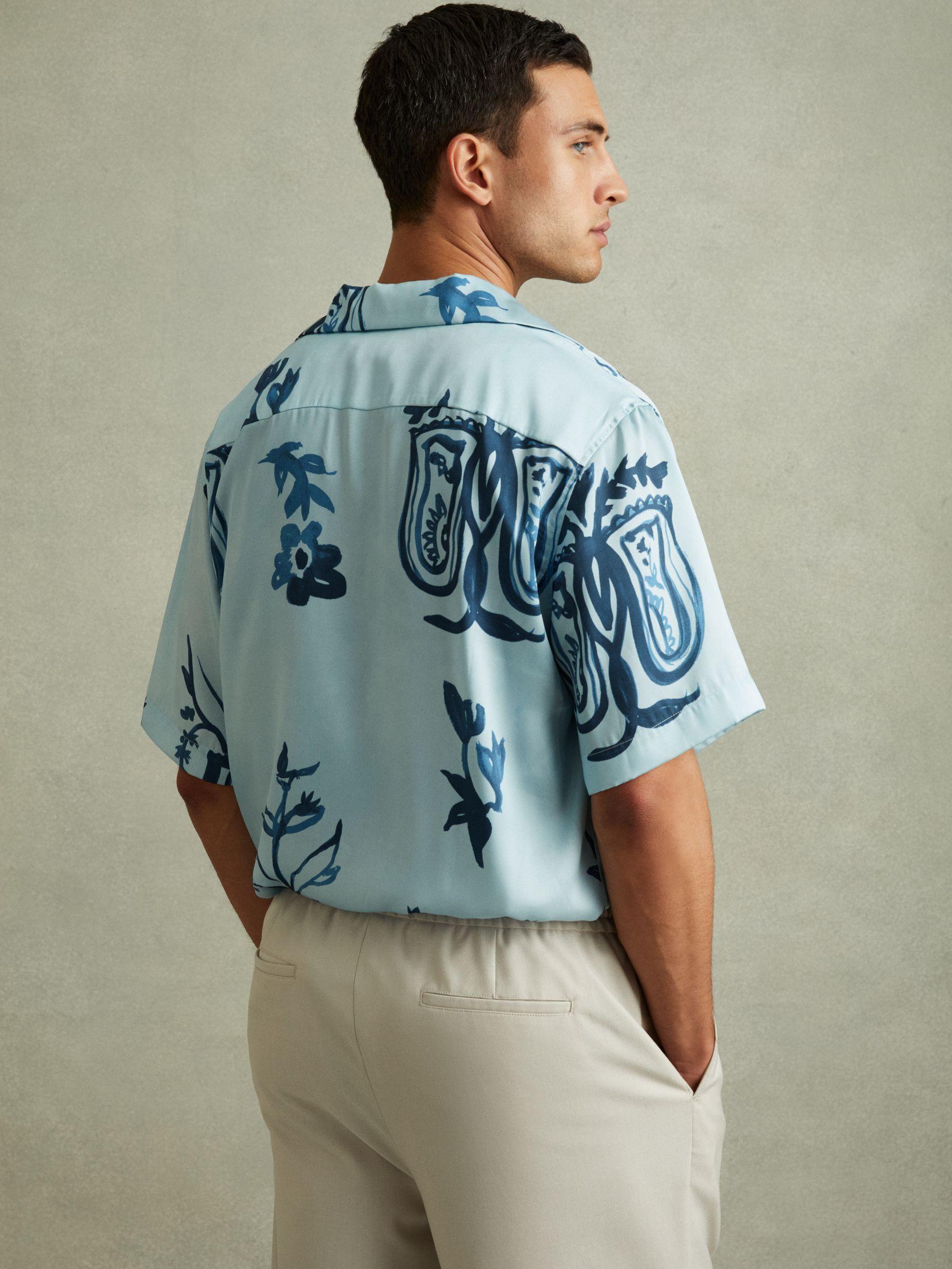 Relaxed Floral Print Cuban Collar Shirt in Soft Blue/Airforce Blue Product Image