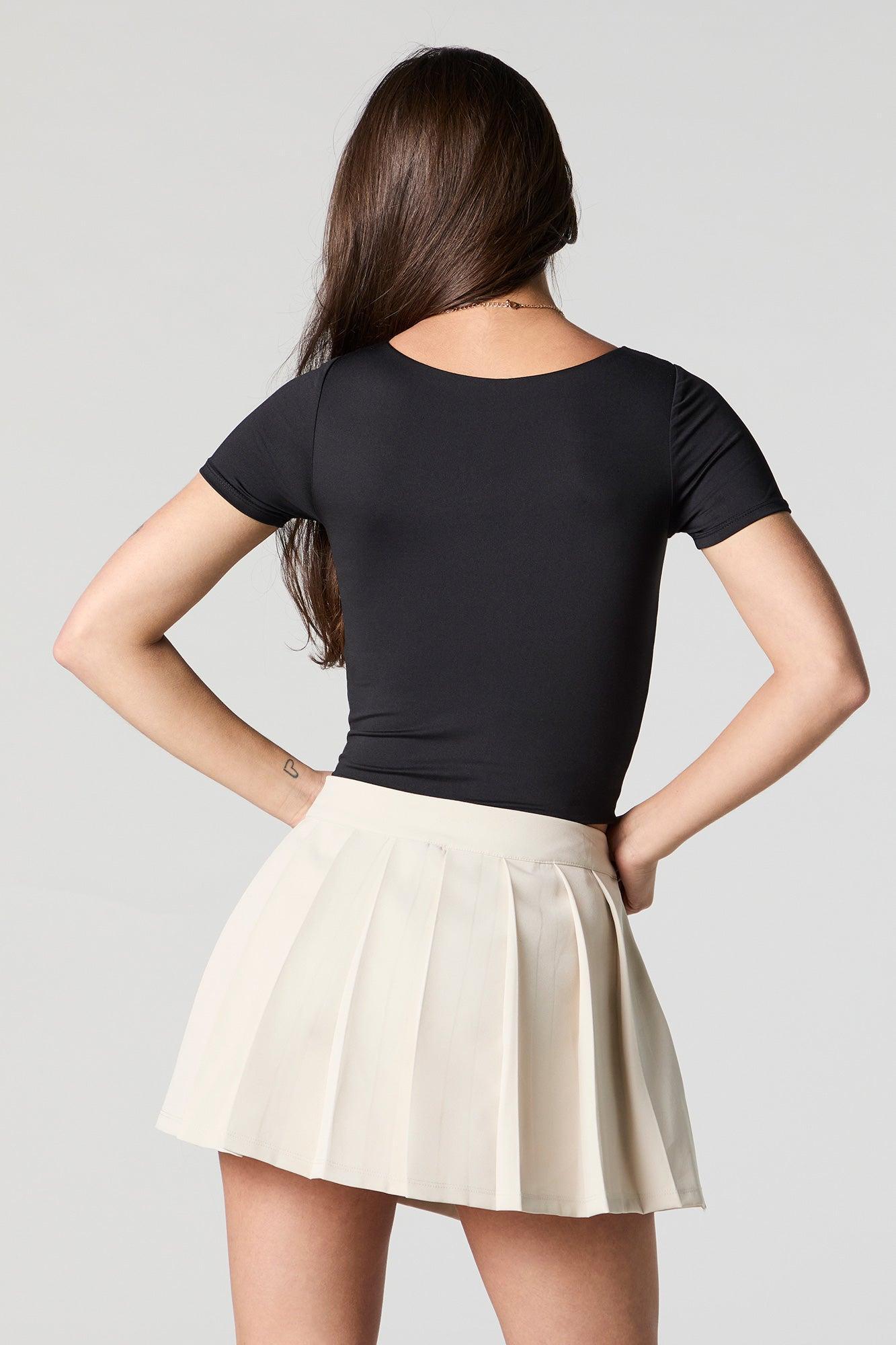 Contour Boat Neck Cropped T-Shirt Female Product Image