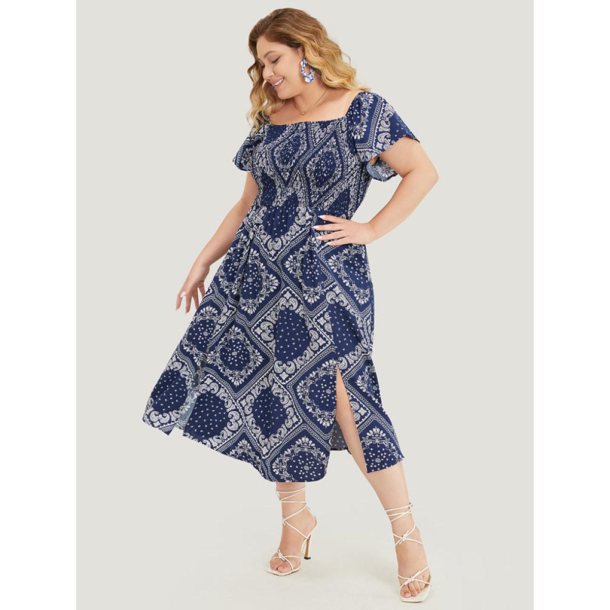 Plus Size Paisley & Moroccan Print Pocket Shirred Square Neck Split Dress DarkBlue Women Vacation Slit One-shoulder neck Short sleeve Curvy Midi Dress BloomChic 22-24/3X Product Image
