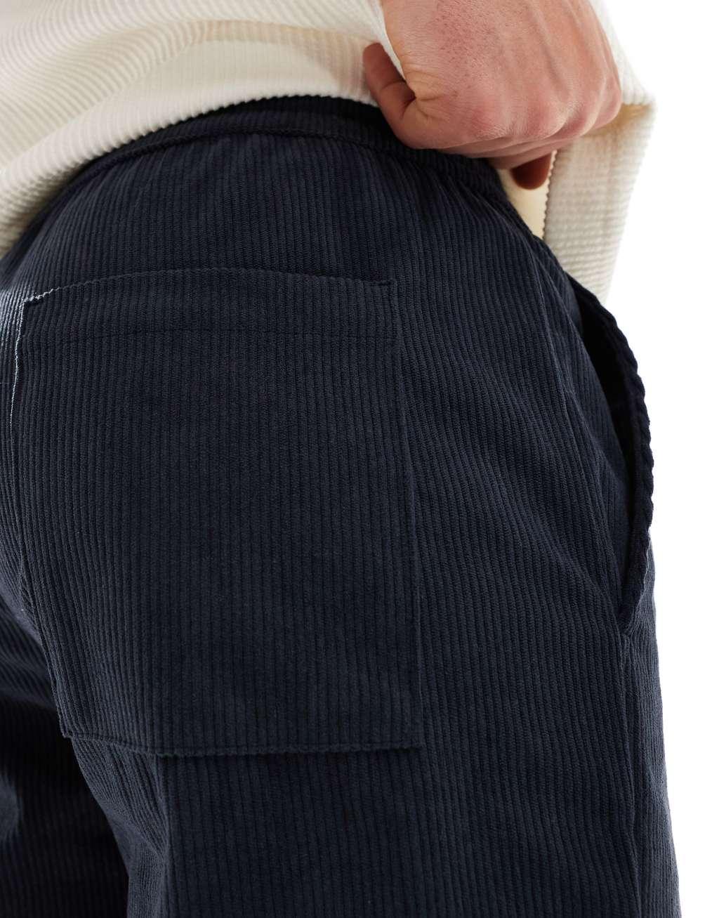 ONLY & SONS cord short in navy Product Image