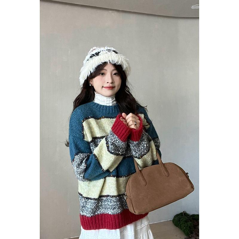 Round Neck Color Block Sweater Product Image