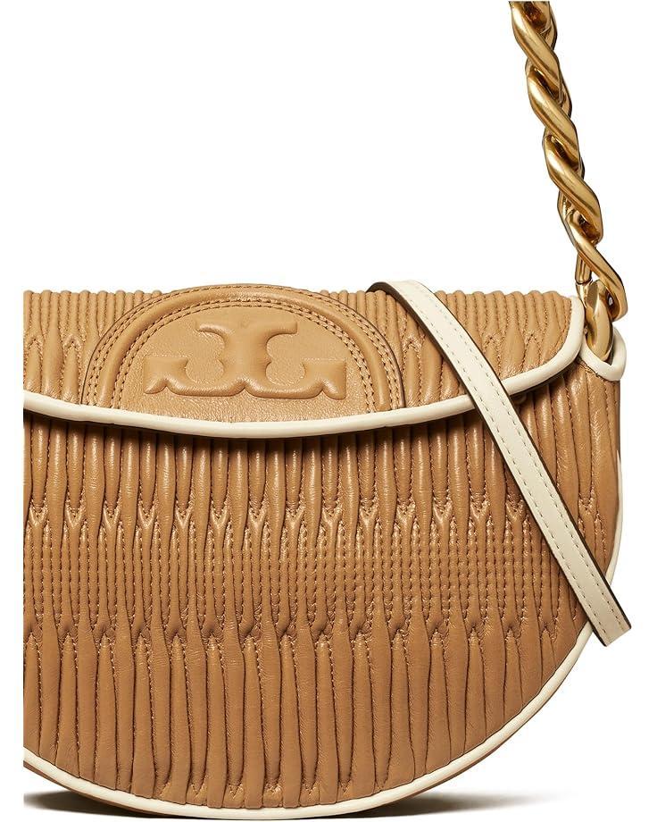 Ella Circular Knit Tote Product Image