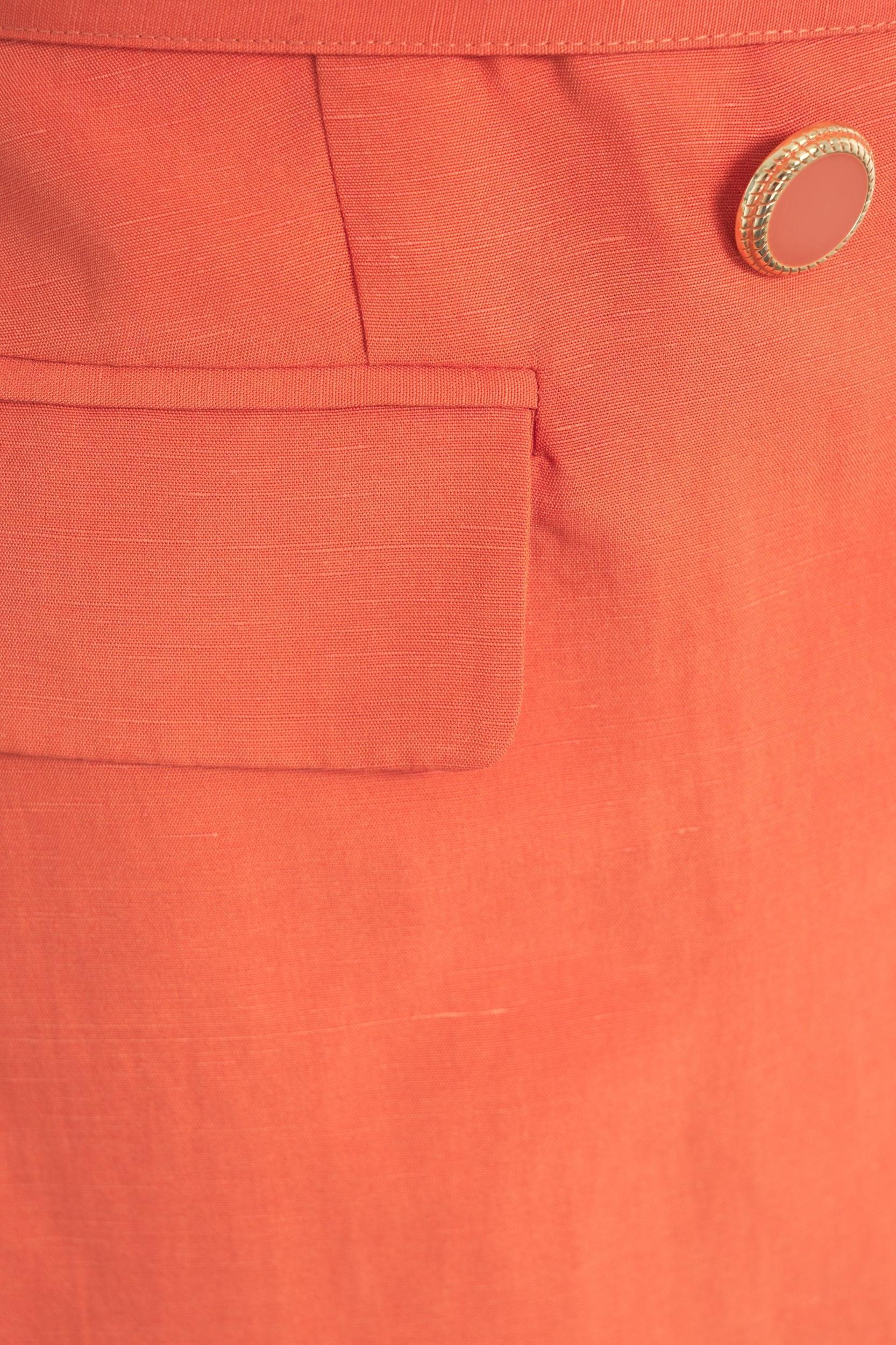 Vest with waist belt Product Image