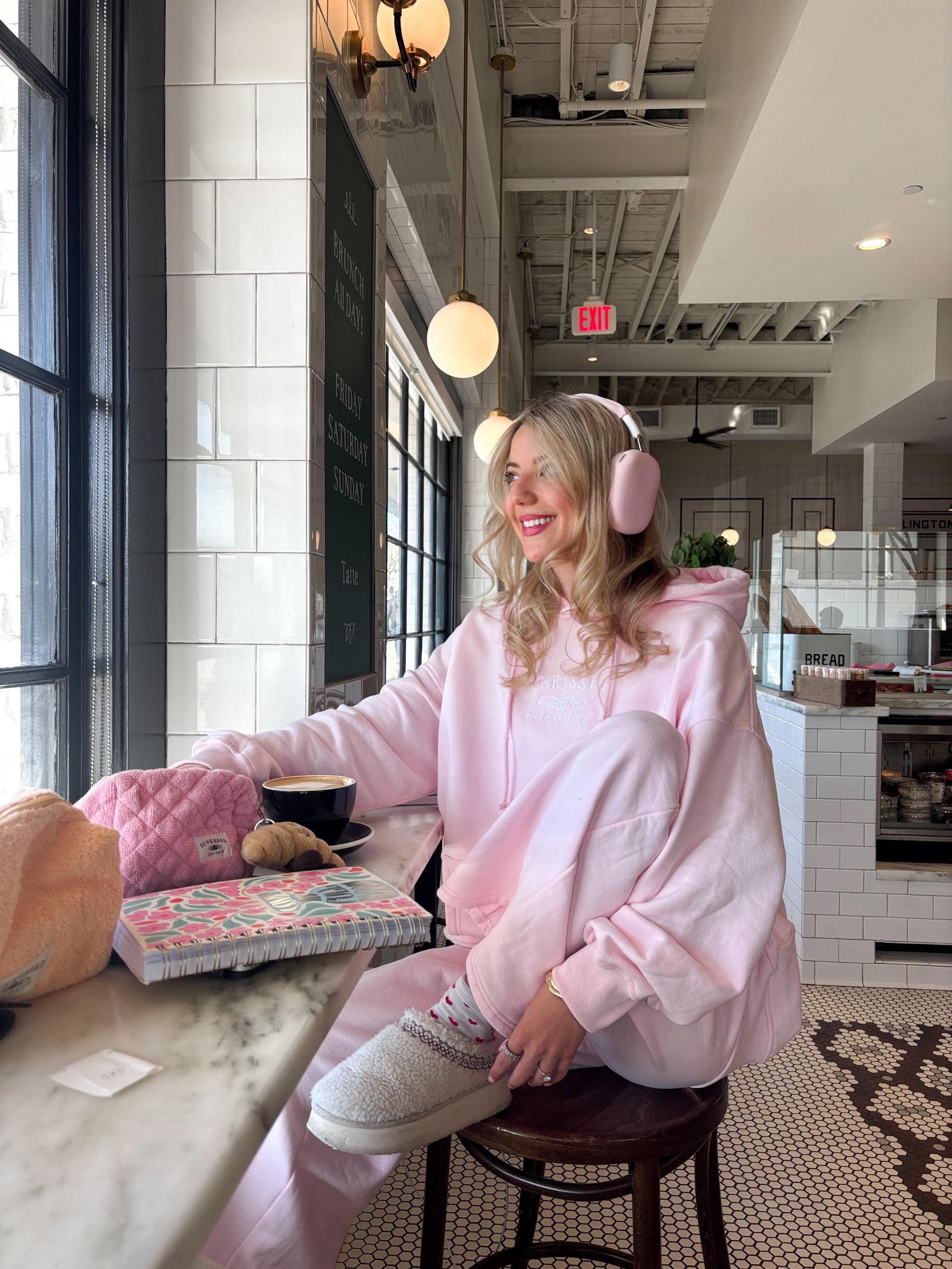 Light Pink Sunkissedcoconut Logo Embroider Hoodie Girls Product Image
