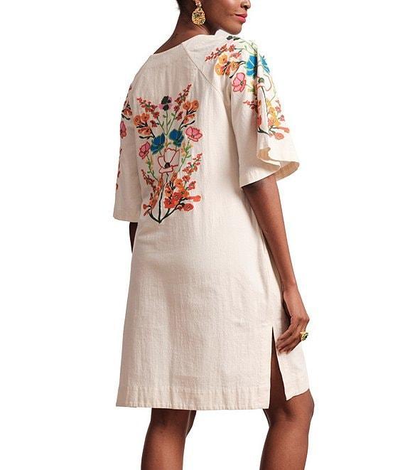 FRANCES VALENTINE Charming Botanical Embroidery V-Neck Elbow Sleeve Caftan Product Image