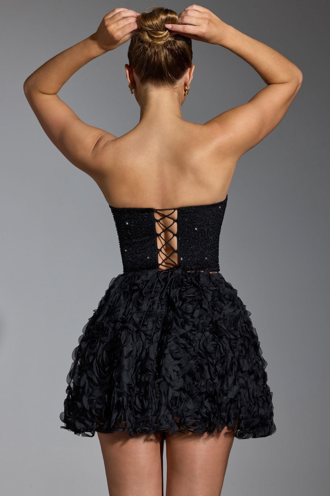 Floral-Appliqué Mini Skirt in Black Product Image