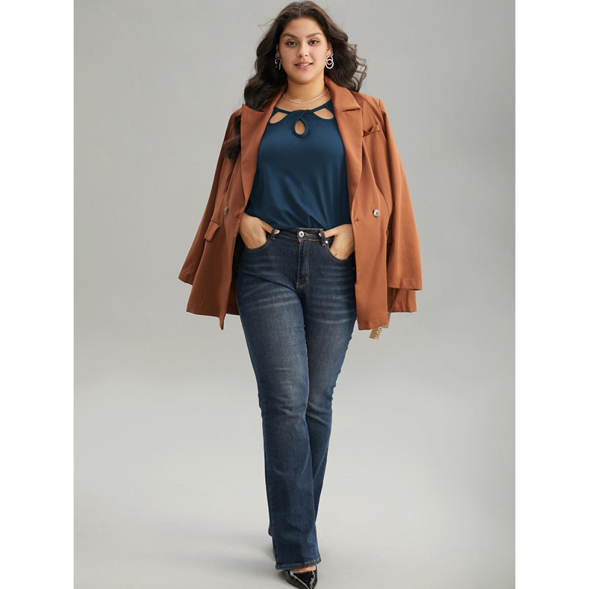 Plus Size Solid Keyhole Cut Out T-shirt Indigo Women Elegant Plain Plain Keyhole Cut-Out Dailywear T-shirts BloomChic 28/5X Product Image