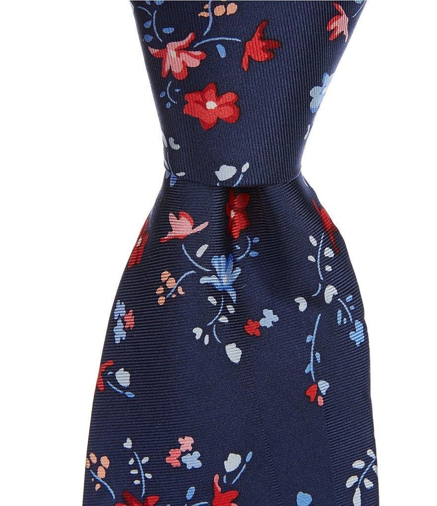 Roundtree & Yorke Spaced Floral 3 1/8#double; Woven Silk Tie Product Image
