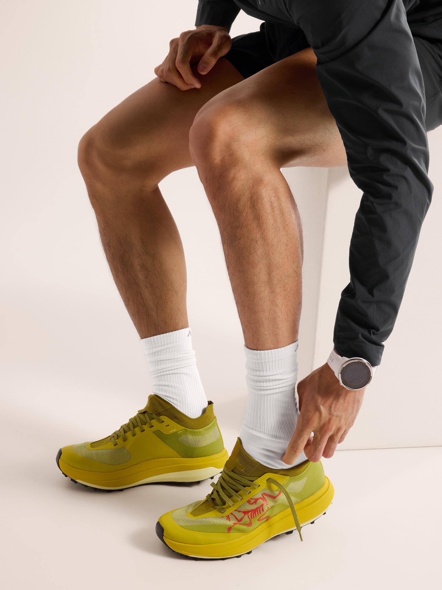 Synthetic Ultralightweight Mid Sock Product Image