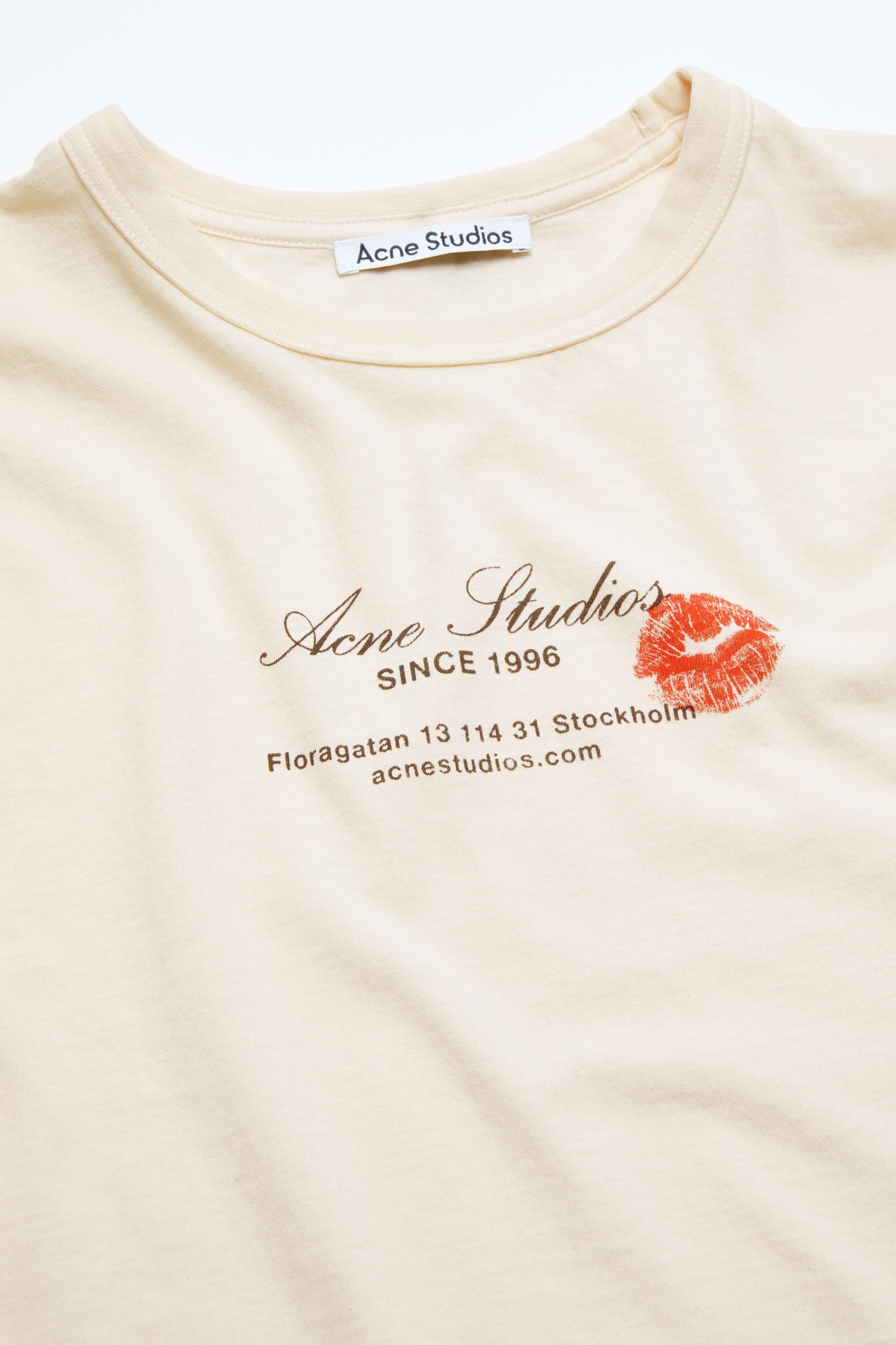 Logo t-shirt Product Image