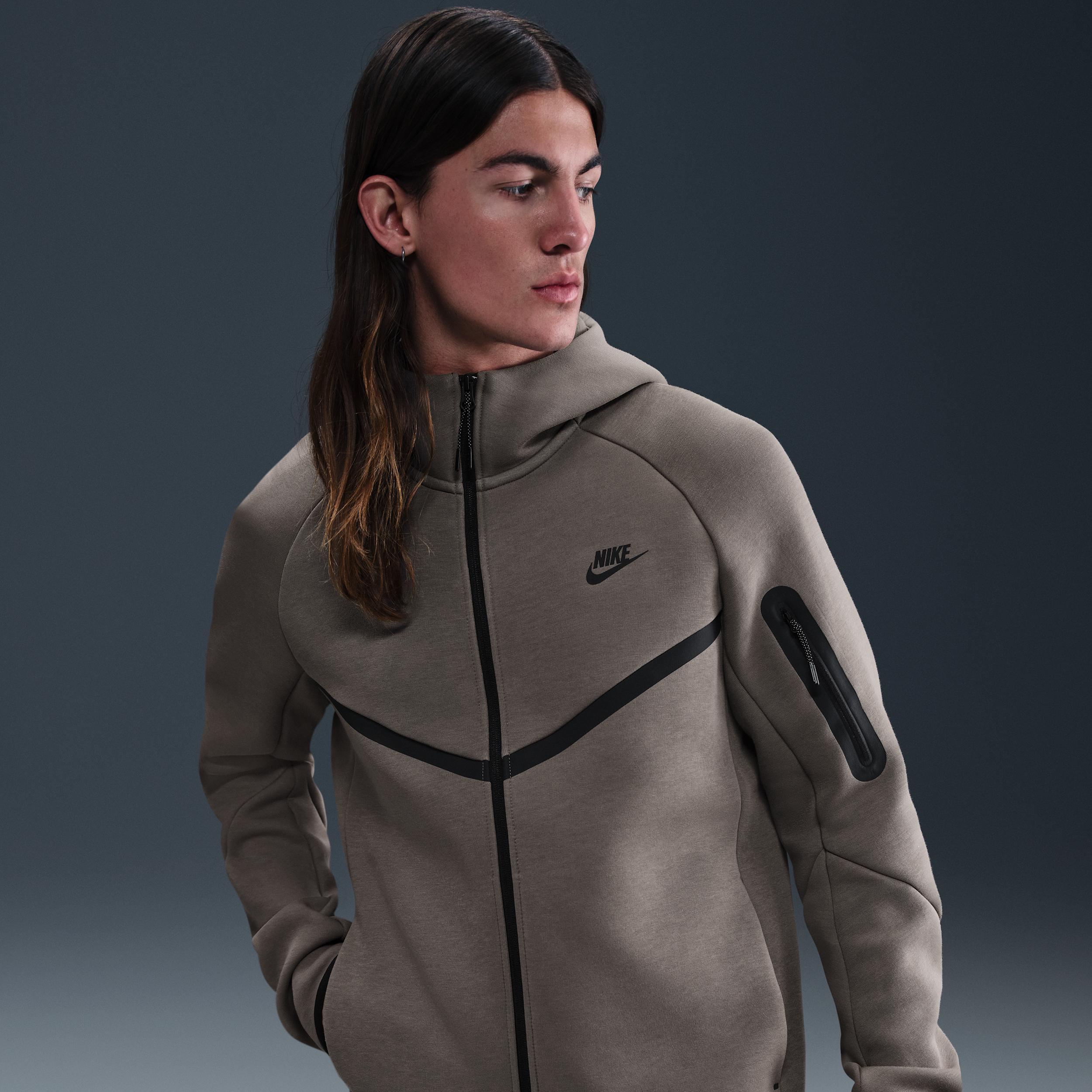 Nike Men's Tech Fleece Windrunner Full-Zip Jacket Product Image