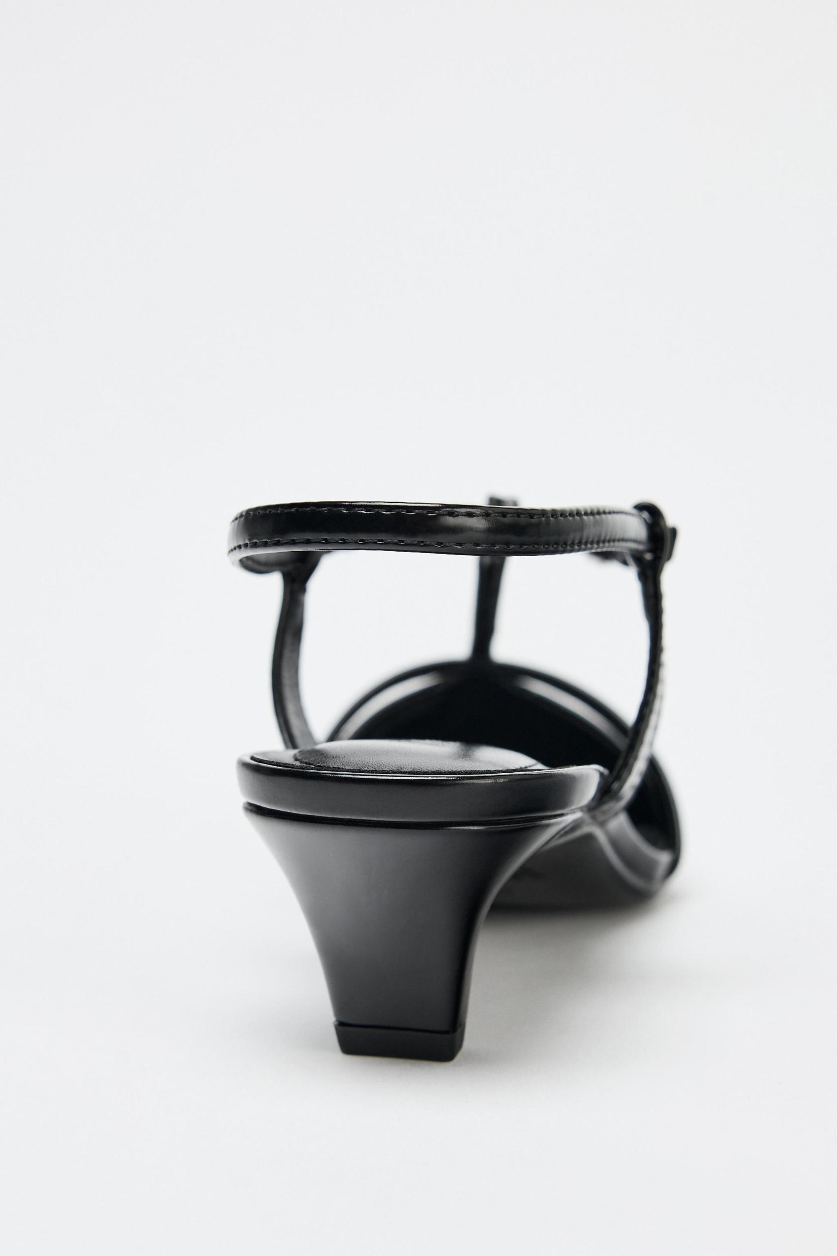 SLINGBACK KITTEN HEELS Product Image