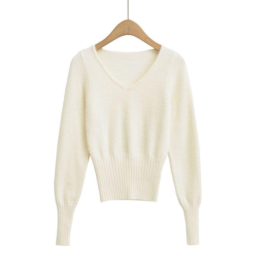 Long-Sleeve V-Neck Plain Sweater Product Image