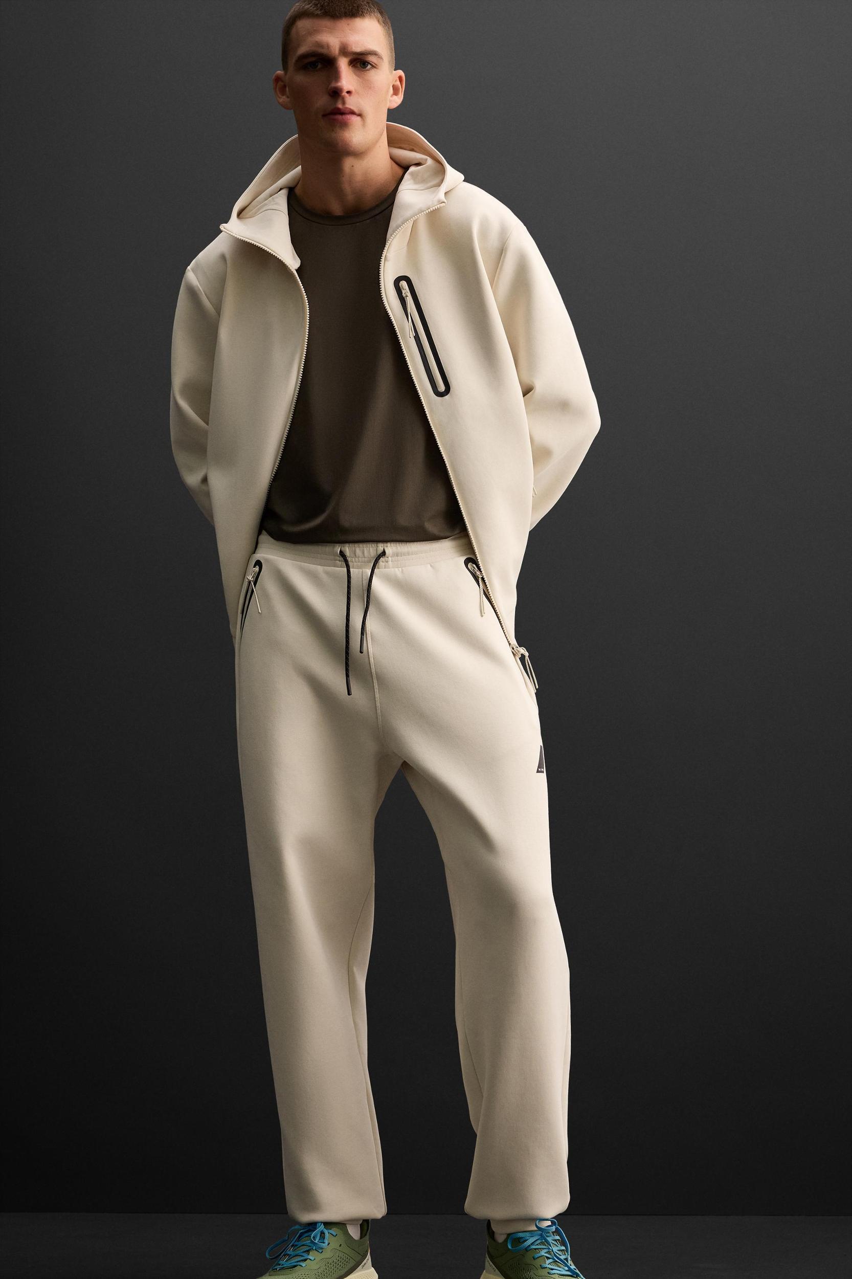 TECHNICAL ZIPPER JOGGER PANTS Product Image