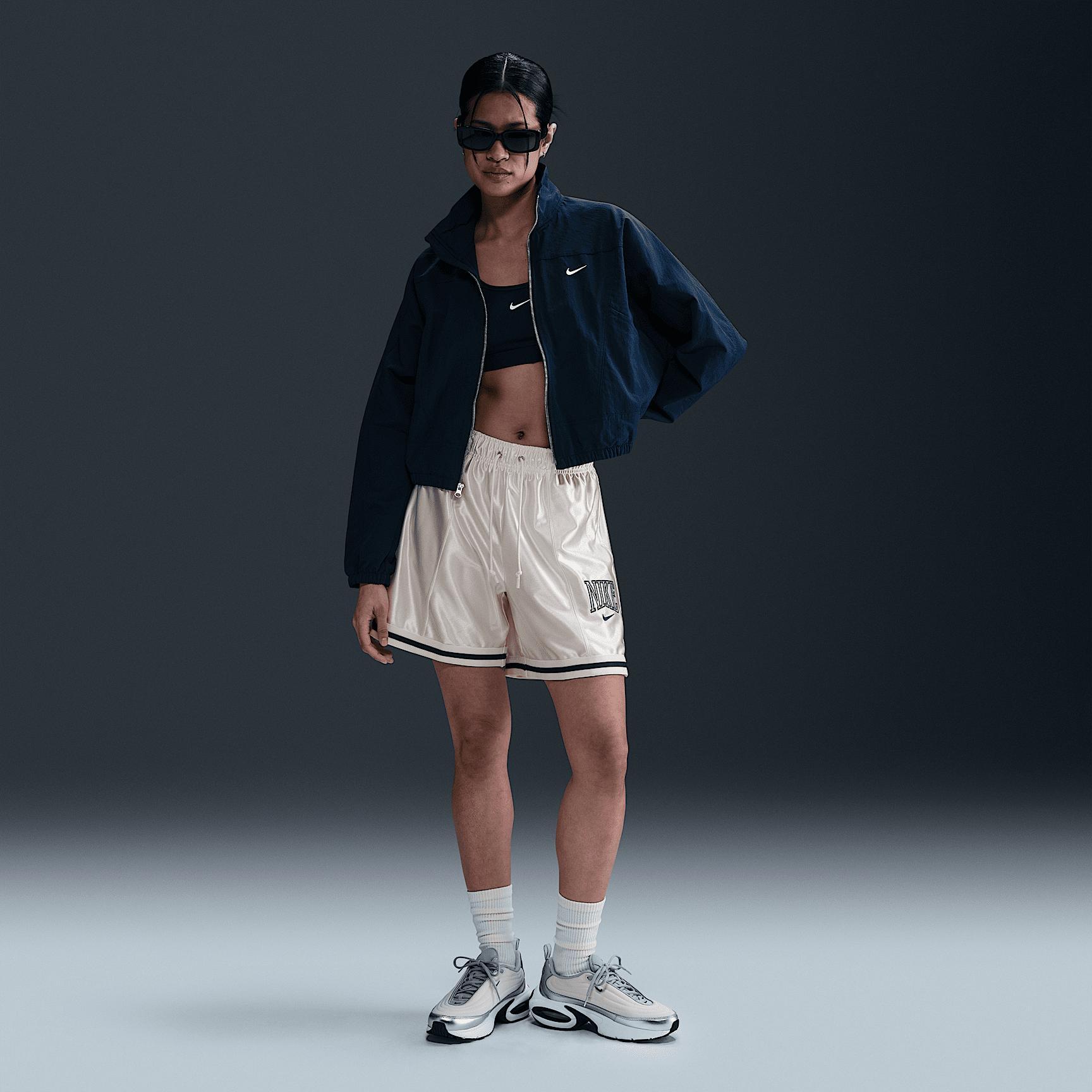 Nike Sportswear Women's Loose Mid-Rise Graphic Shorts Product Image