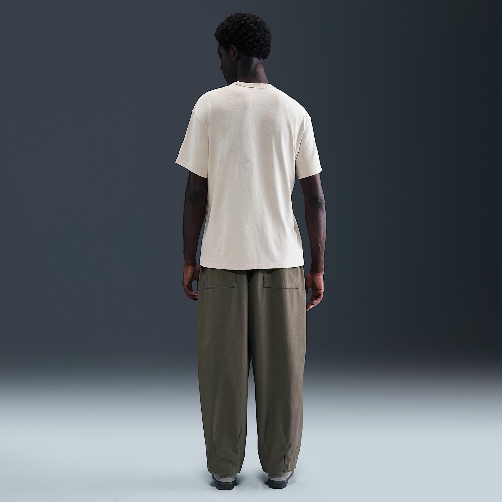 Men's Nike Sportswear Premium Essentials T-shirt Product Image
