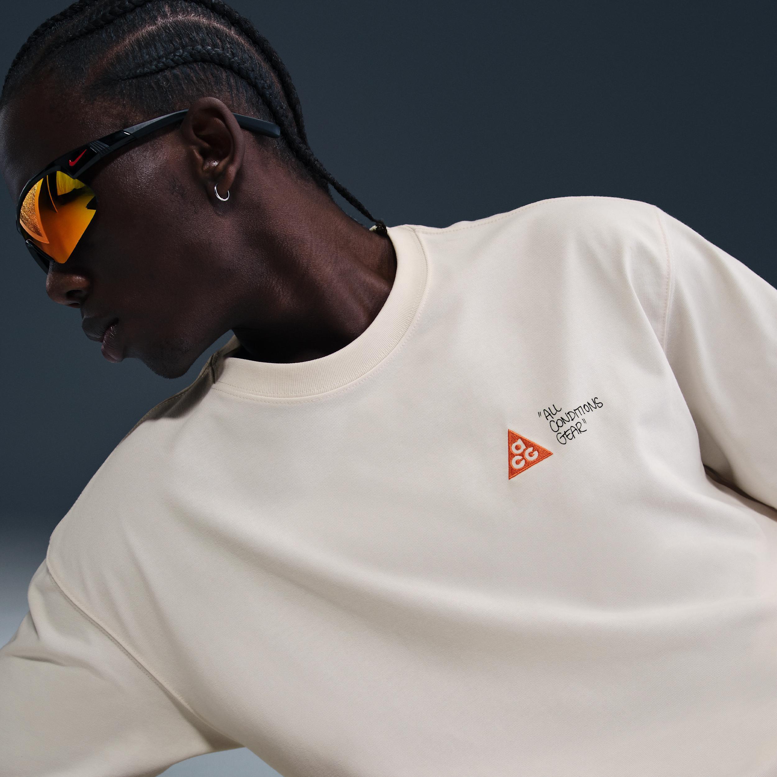 Nike ACG Men's Dri-FIT T-Shirt Product Image