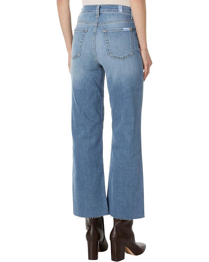Cropped Alexa Jeans in Black Product Image