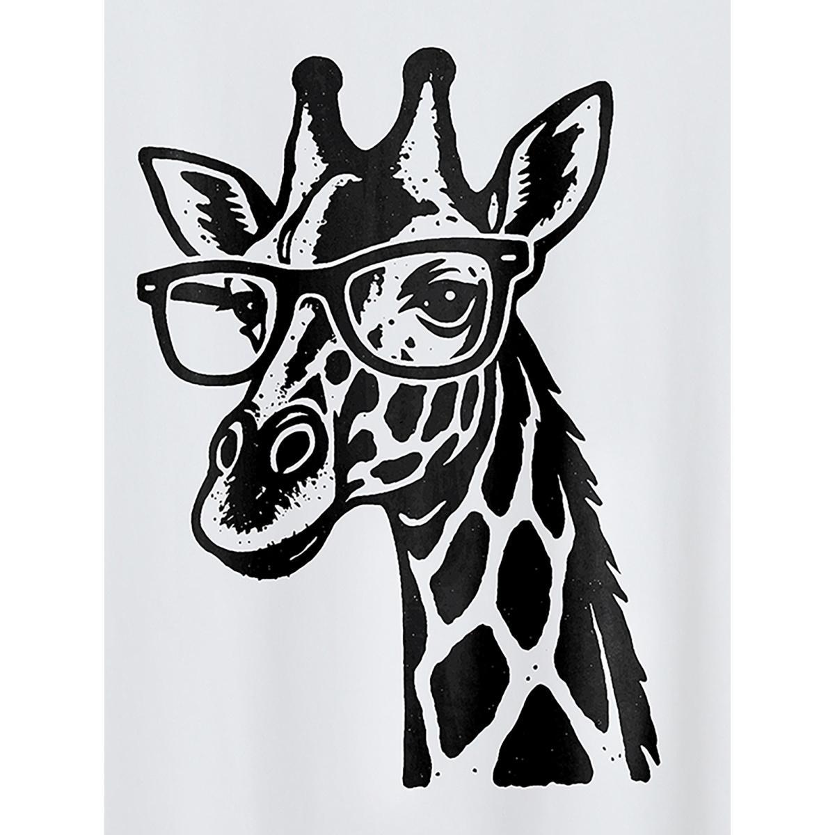 Plus Size Giraffe Print Round Neck T-Shirt Originalwhite Women Non Animals Round Neck Everyday-Casual T-shirts BloomChic 22-24/3X Product Image
