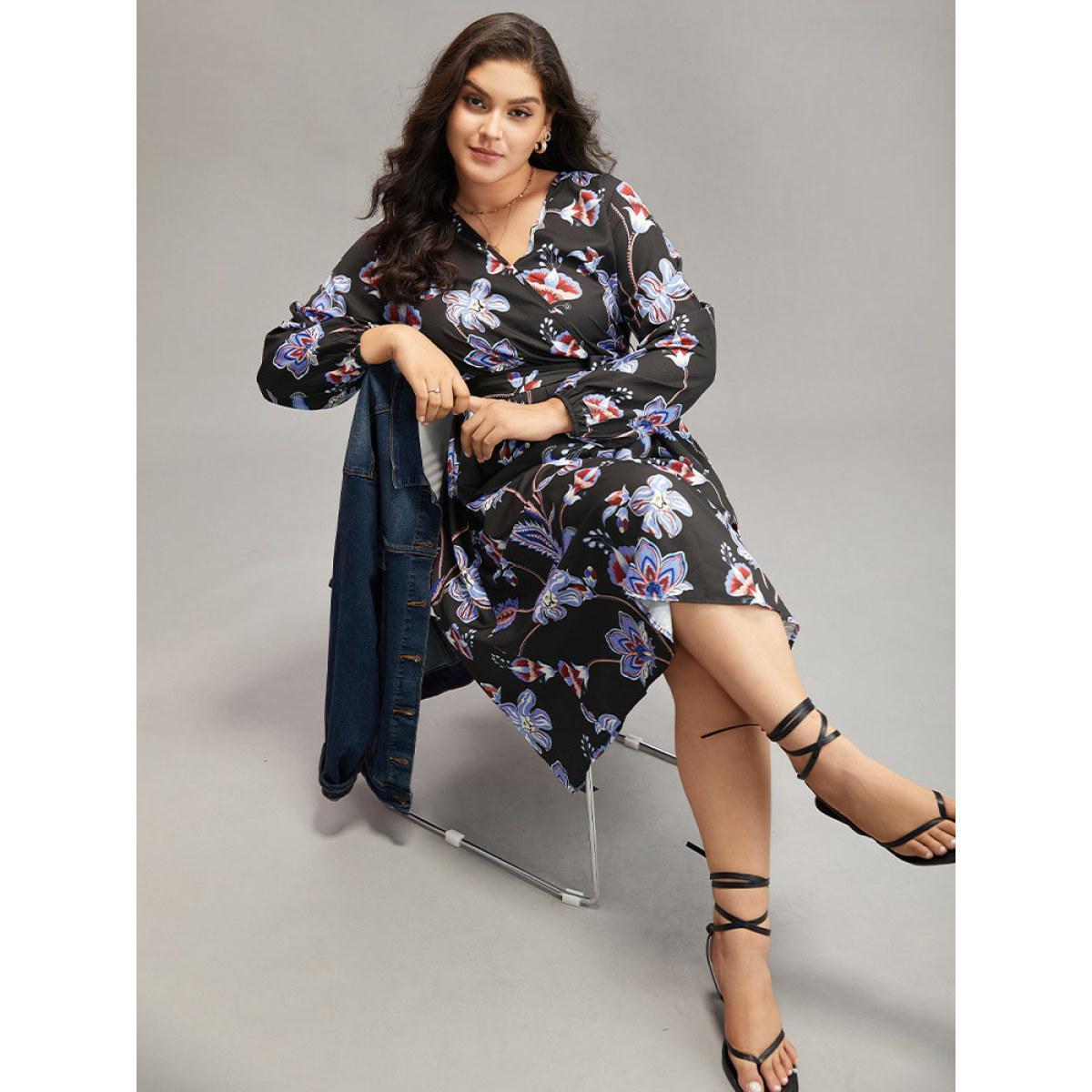 Plus Size Floral Print Elastic Cuffs Belted Dress Black Women Elegant Elastic cuffs V-neck Long Sleeve Curvy Midi Dress BloomChic 26/4X Product Image