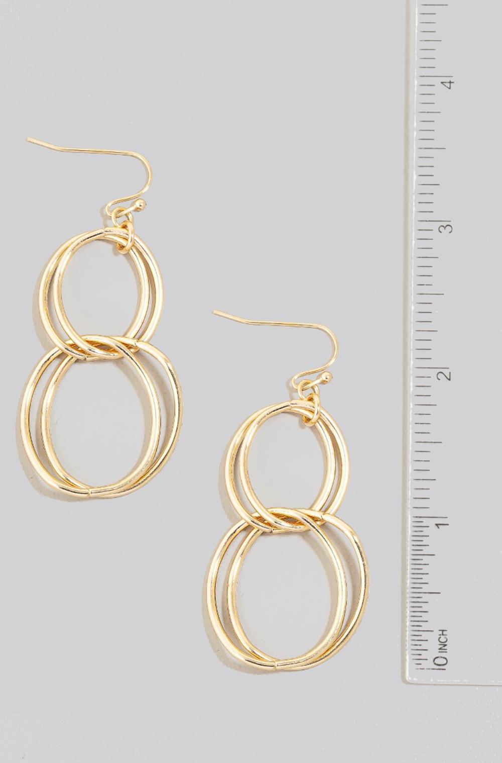 Chain Dangle Earrings Product Image